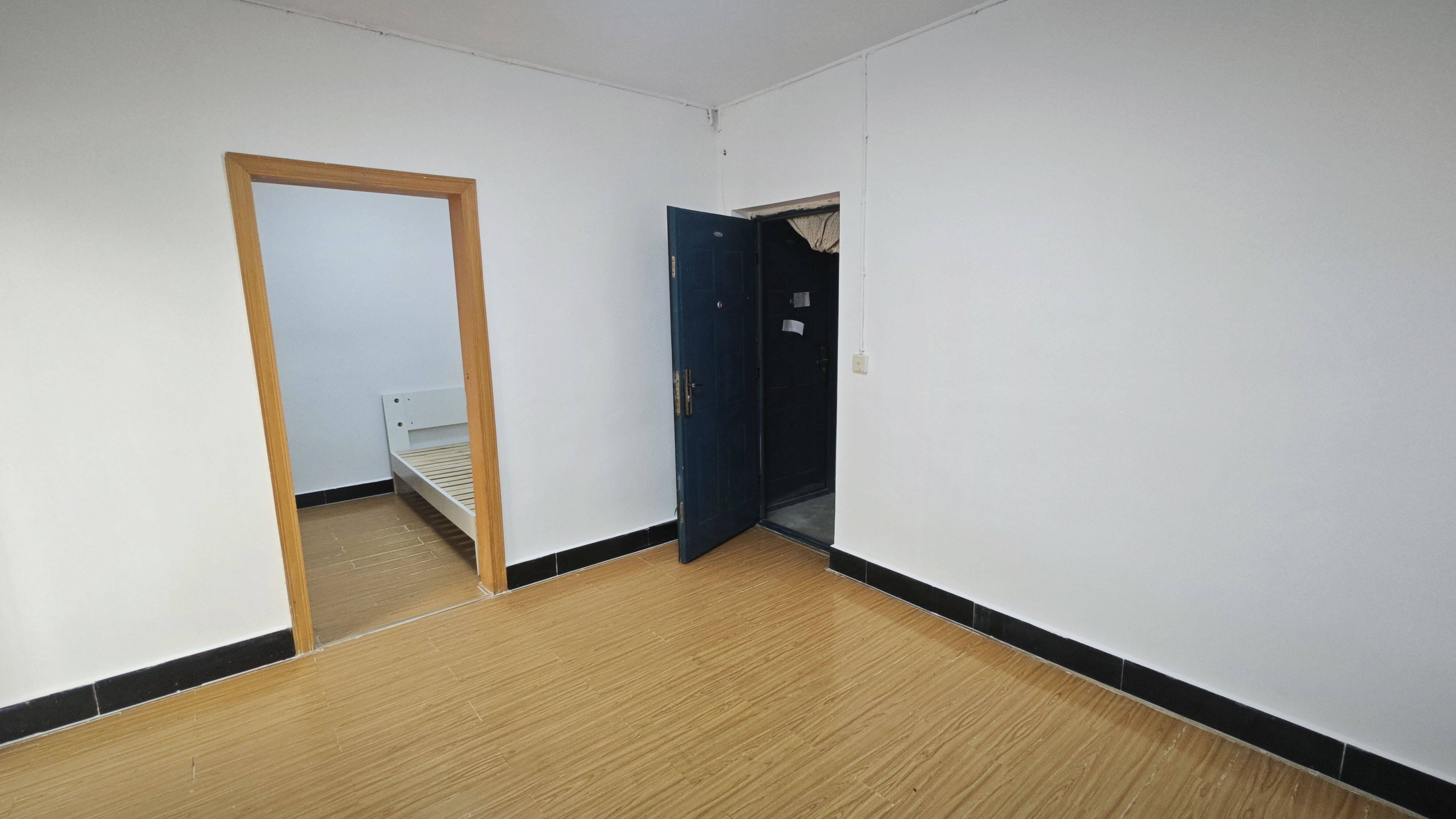 五華 五华区中通快递(靖国新村店)
