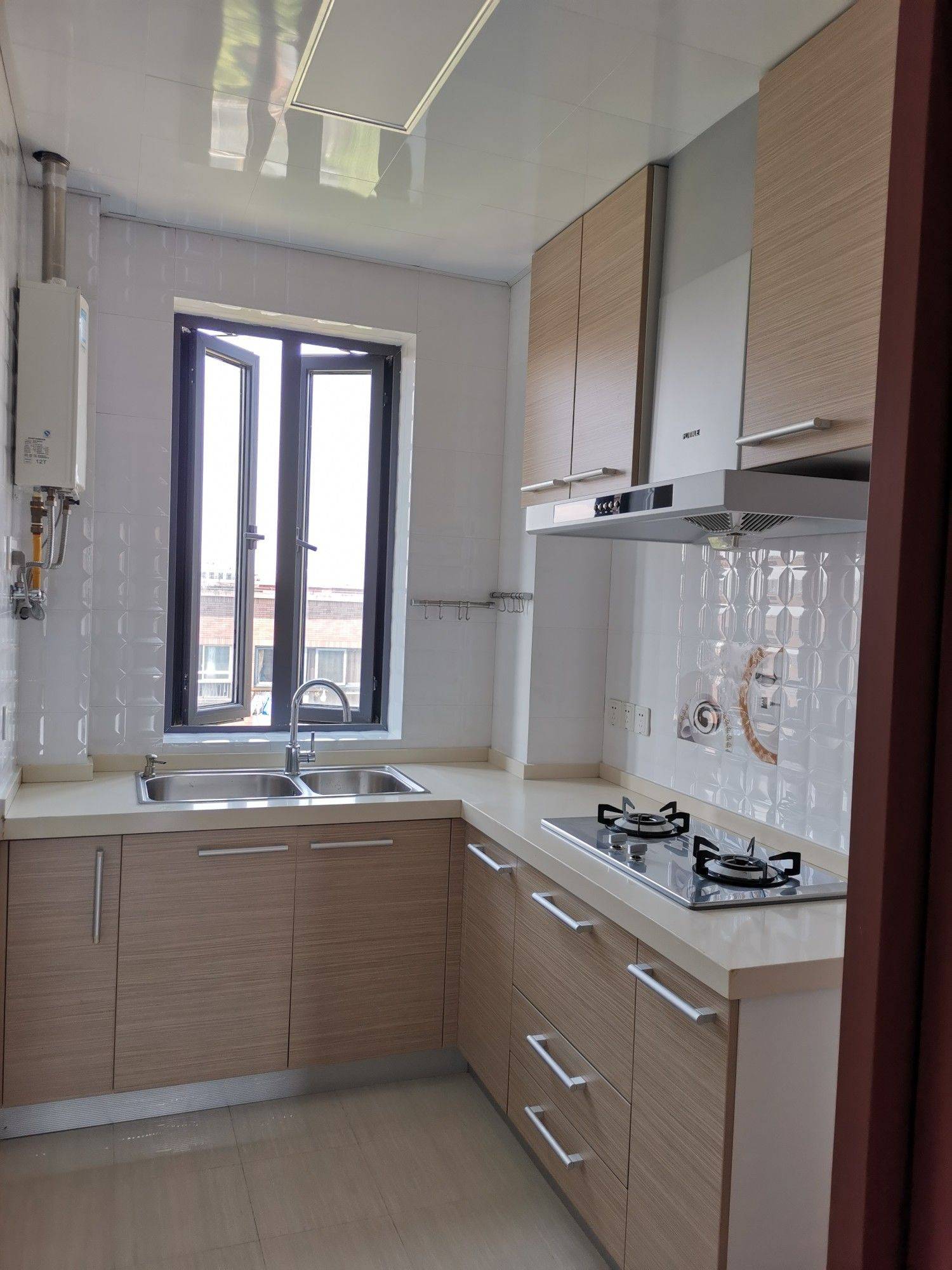 Shanghai-Pudong-Cozy Home,Clean&Comfy,No Gender Limit,Hustle & Bustle,“Friends”,Chilled,LGBTQ Friendly,Pet Friendly