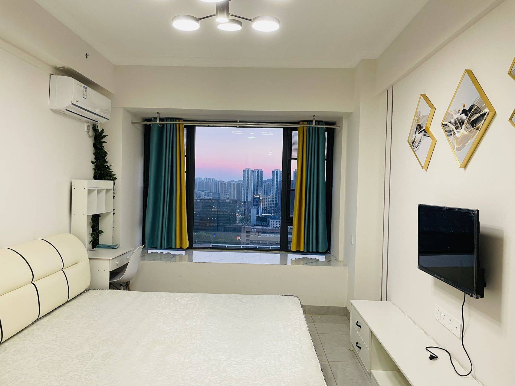 Changsha-Yuelu-118RMB/Night,Cozy Home,Clean&Comfy,No Gender Limit,Chilled