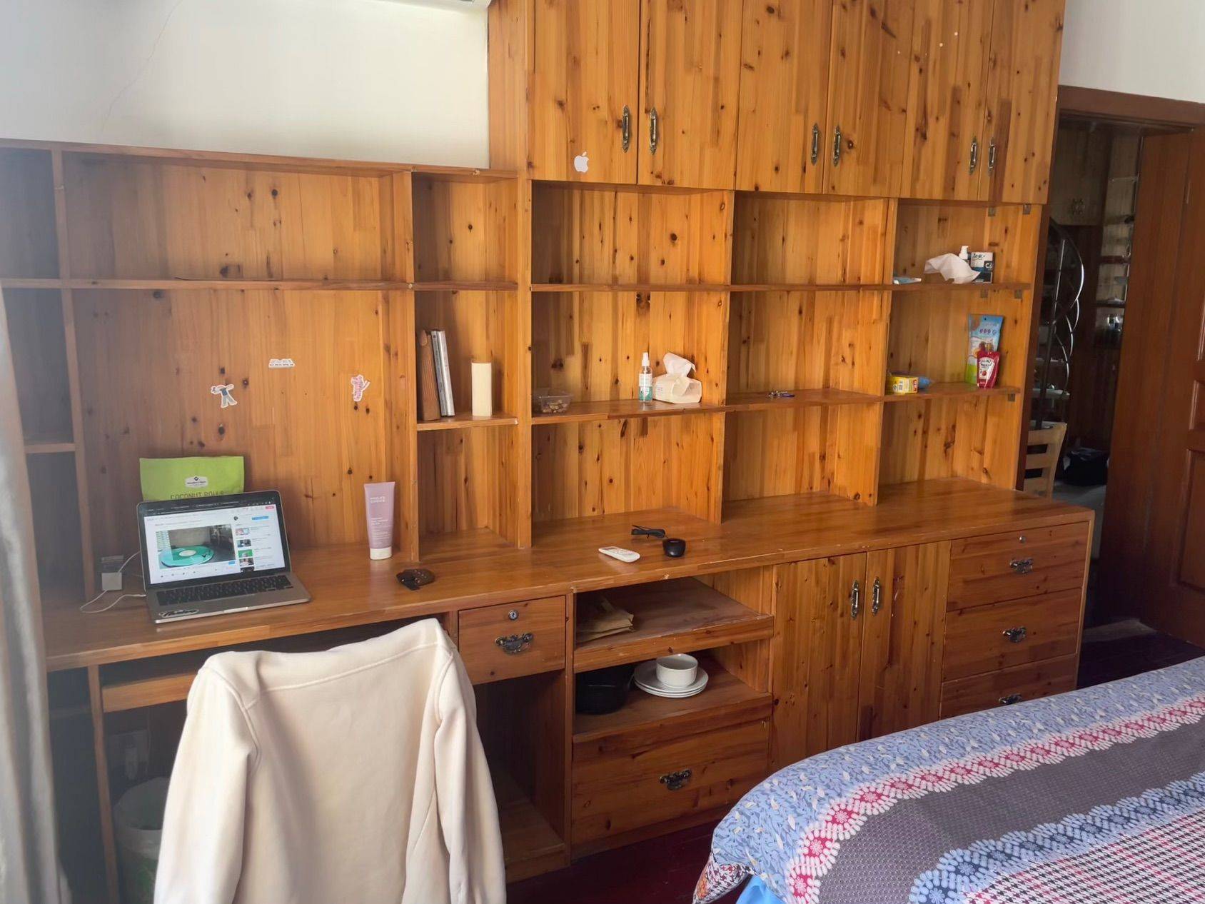 Shanghai-Jing‘An-Long Term,Shared Apartment