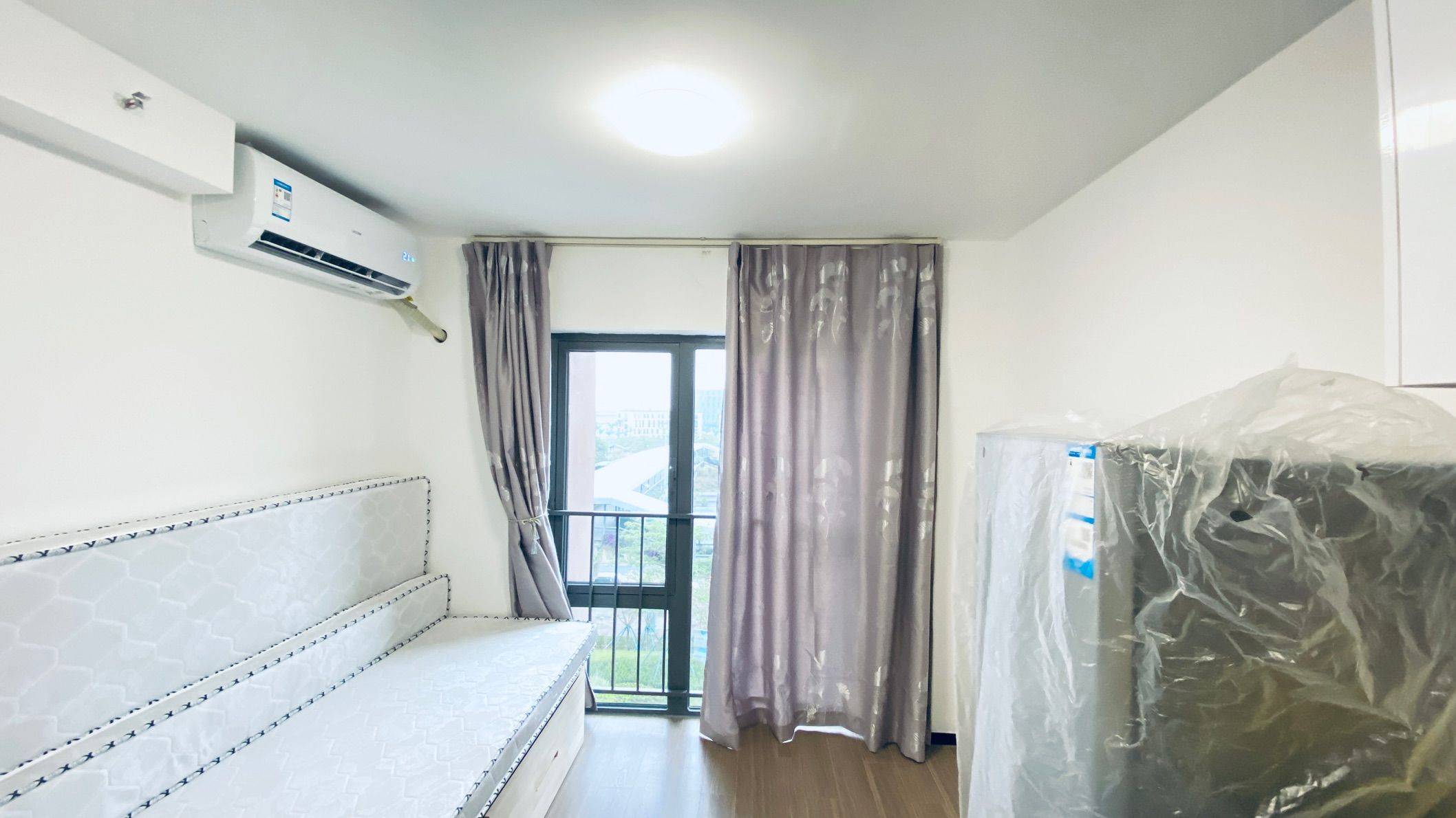 Guangzhou-Panyu-Cozy Home,Clean&Comfy,No Gender Limit,Hustle & Bustle,“Friends”,Chilled,Pet Friendly