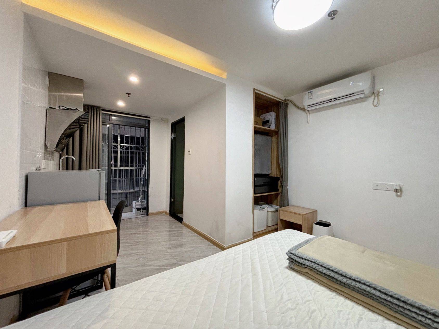 Shenzhen-BaoAn-Cozy Home,Clean&Comfy,No Gender Limit,Pet Friendly