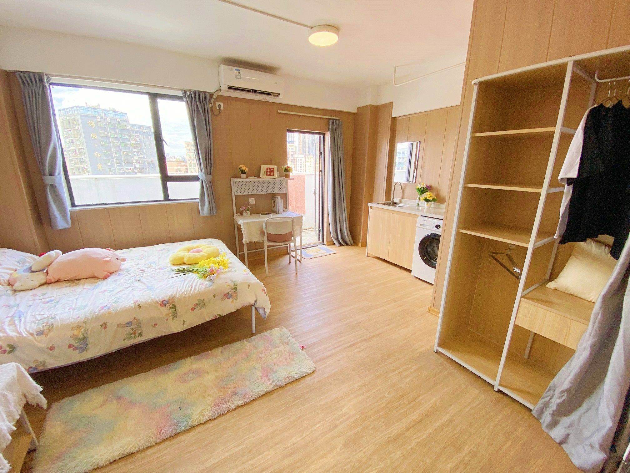Shenzhen-Longhua-Cozy Home,Clean&Comfy,No Gender Limit,Hustle & Bustle,Chilled