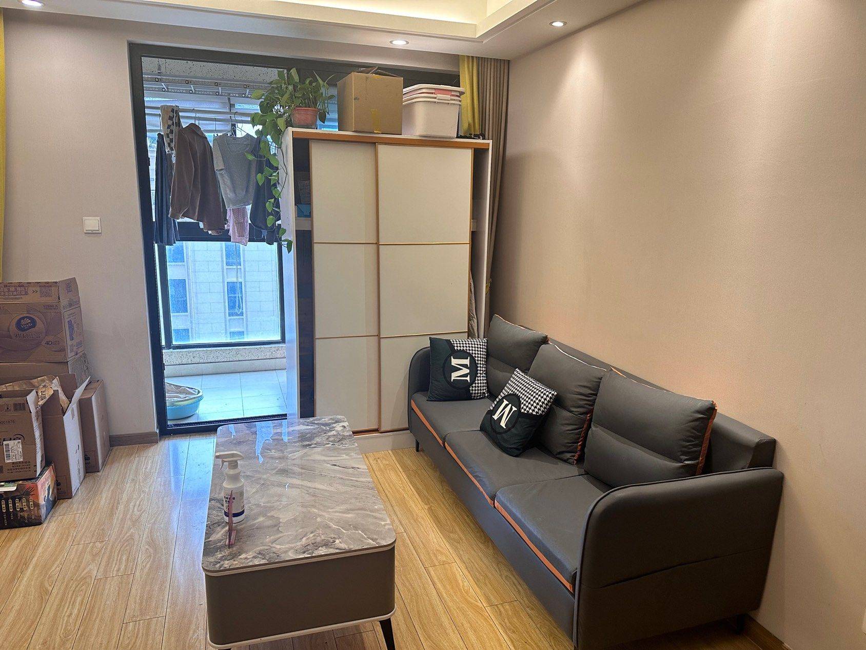 Suzhou-Kunshan-Cozy Home,Clean&Comfy,No Gender Limit,Hustle & Bustle