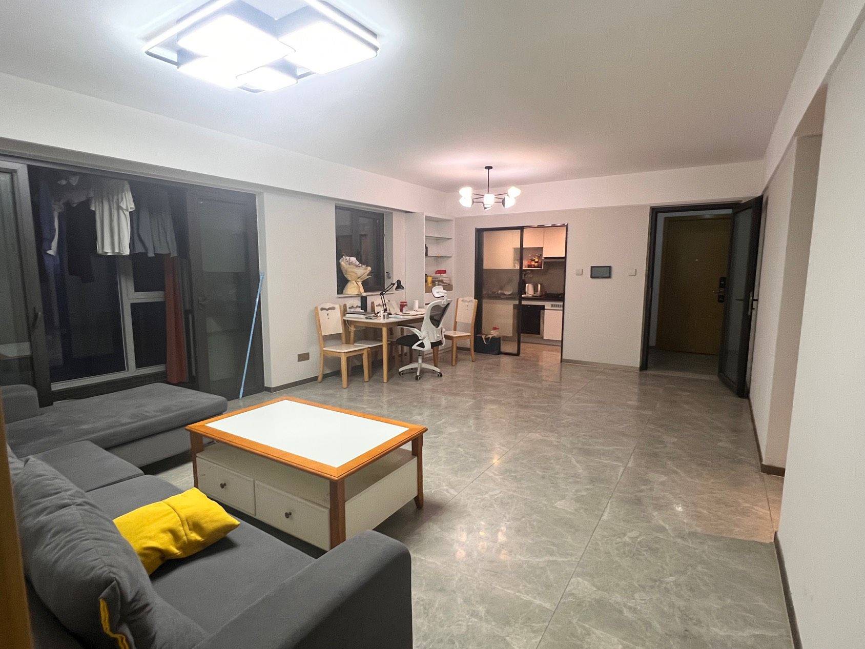 Changsha-Wangcheng-Cozy Home,Clean&Comfy,No Gender Limit,Hustle & Bustle,“Friends”,Chilled,LGBTQ Friendly,Pet Friendly
