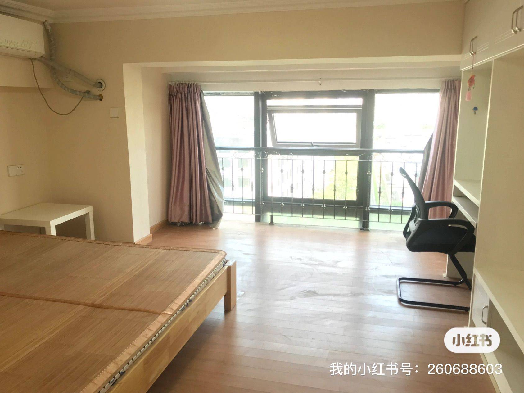 Hangzhou-Binjiang-Cozy Home,Clean&Comfy,No Gender Limit,Hustle & Bustle,“Friends”,Chilled,LGBTQ Friendly,Pet Friendly