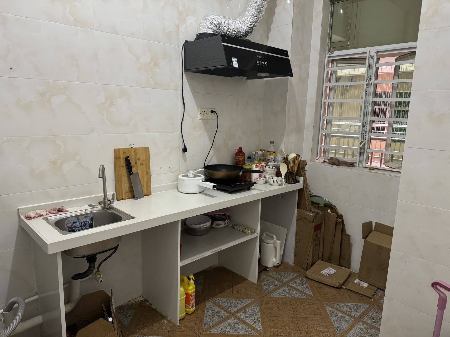 Dongguan-Guancheng-30RMB/Night,Cozy Home,Hustle & Bustle
