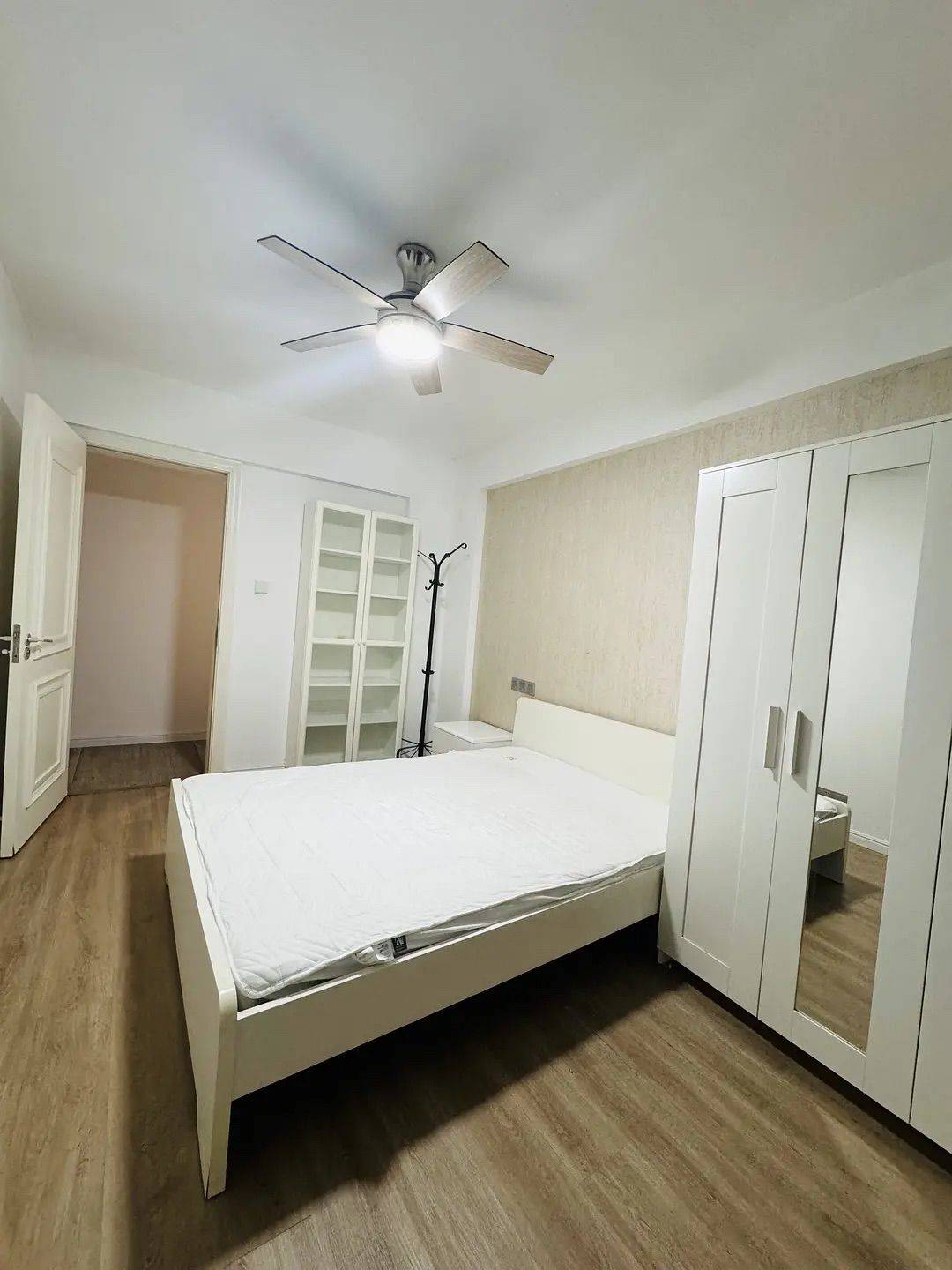 Shenzhen-Longhua-Cozy Home,Clean&Comfy,No Gender Limit,Pet Friendly