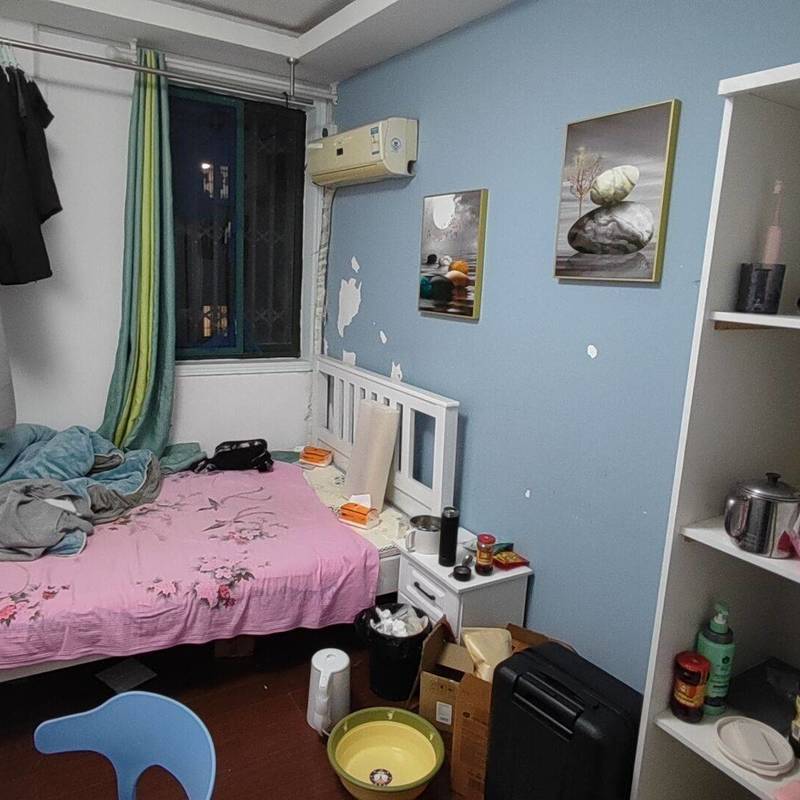 Nanjing-Yuhuatai-Cozy Home,Clean&Comfy,No Gender Limit,Hustle & Bustle