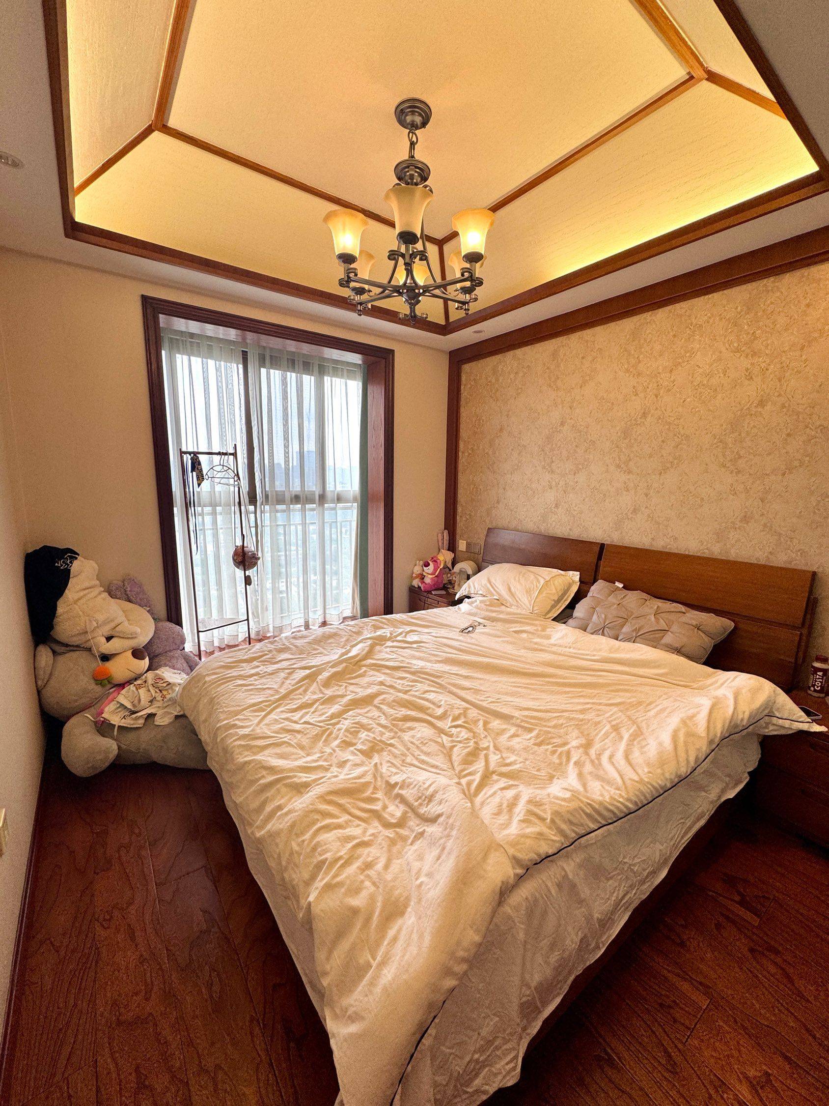 Chengdu-JinJiang-Cozy Home,Clean&Comfy,No Gender Limit,Hustle & Bustle,“Friends”,Chilled,LGBTQ Friendly,Pet Friendly