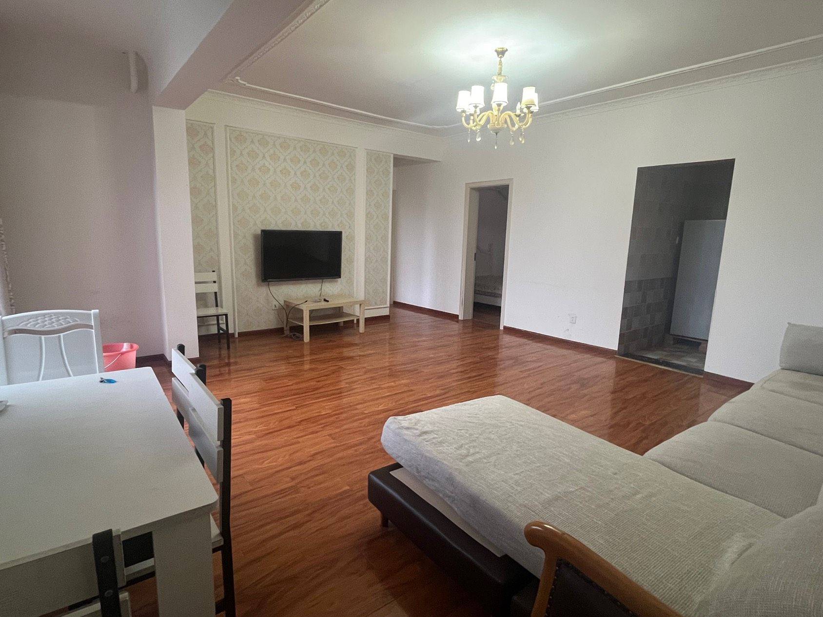 Chengdu-Shuangliu-Cozy Home,Clean&Comfy,Hustle & Bustle,“Friends”,Chilled,LGBTQ Friendly
