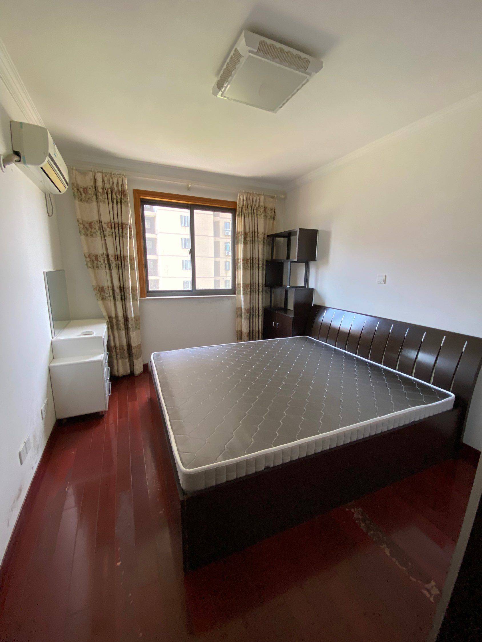 Shanghai-Pudong-Cozy Home,Clean&Comfy,Hustle & Bustle,Chilled,Pet Friendly