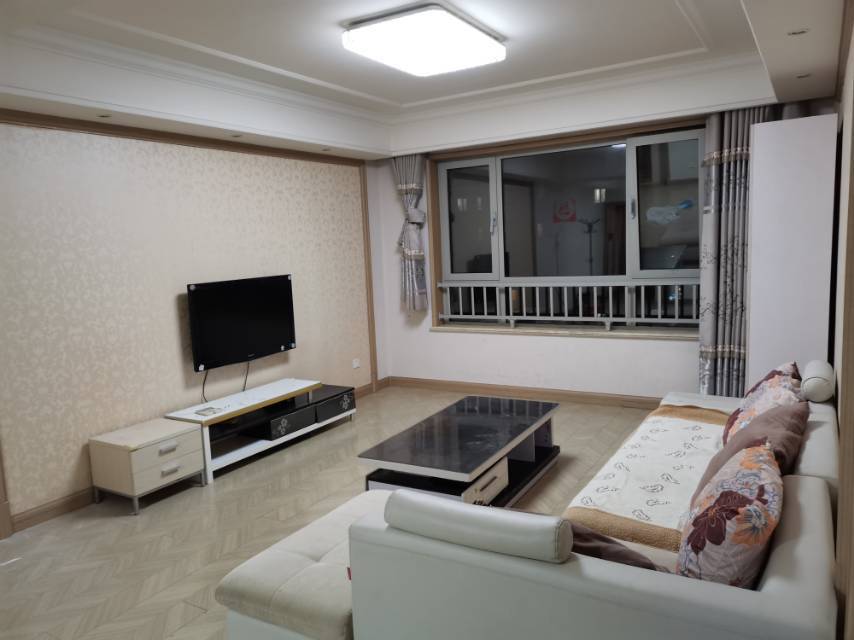 Qingdao-Laoshan-loft,复式公寓,LGBTQ Friendly,Cozy Home,Clean&Comfy