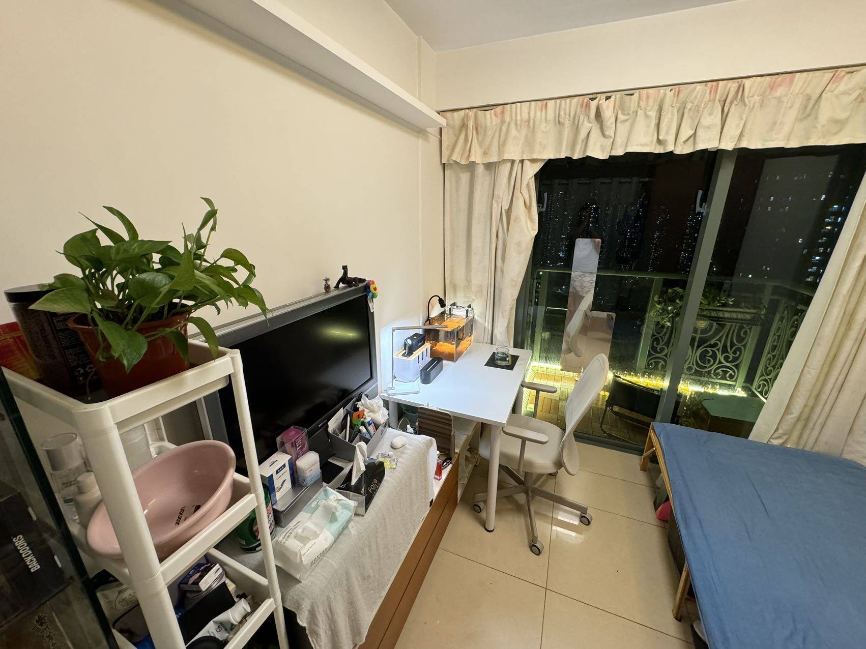 Hong Kong-New Territories-Cozy Home,Clean&Comfy,No Gender Limit,Hustle & Bustle