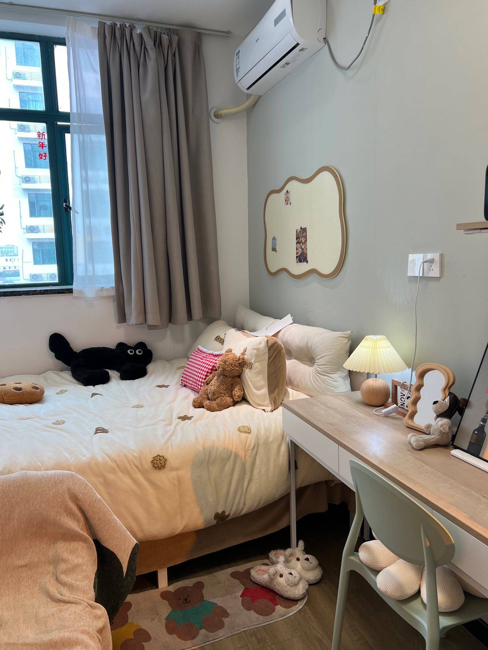 Shanghai-Xuhui-Cozy Home,Clean&Comfy,No Gender Limit,Hustle & Bustle,“Friends”,Chilled,LGBTQ Friendly,Pet Friendly