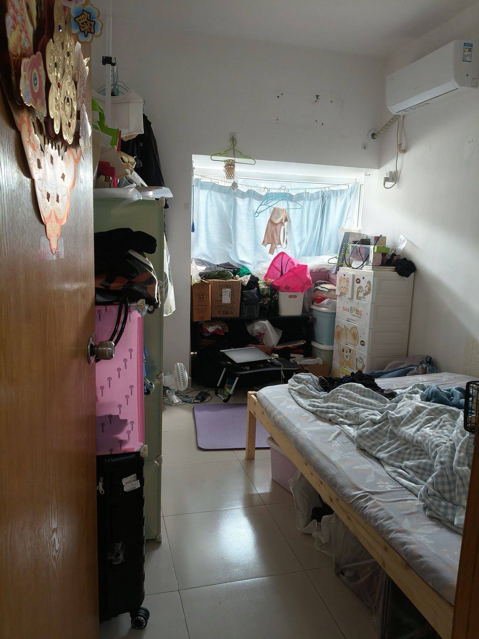 Shenzhen-Longgang-Cozy Home,No Gender Limit,Hustle & Bustle