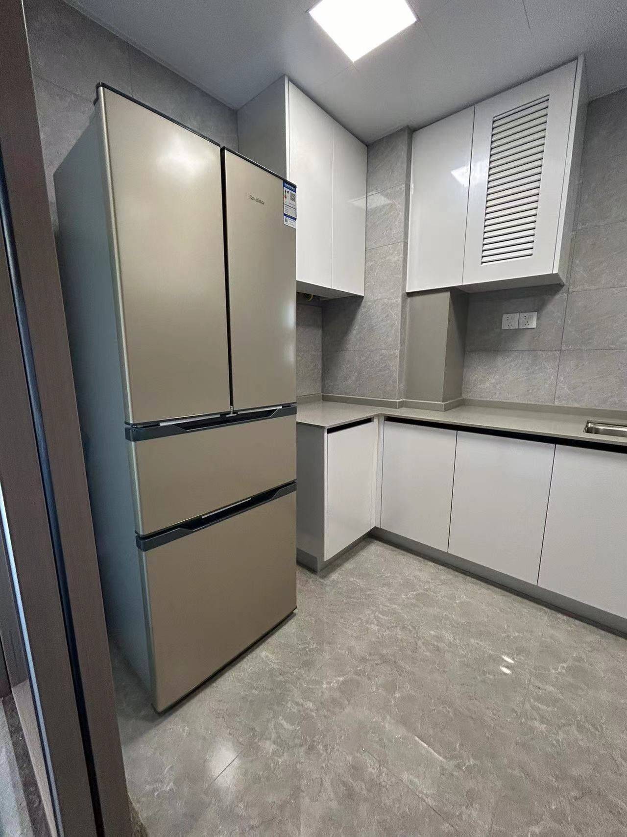 Shanghai-Pudong-Cozy Home,Clean&Comfy,No Gender Limit,Hustle & Bustle,“Friends”,Chilled,LGBTQ Friendly,Pet Friendly