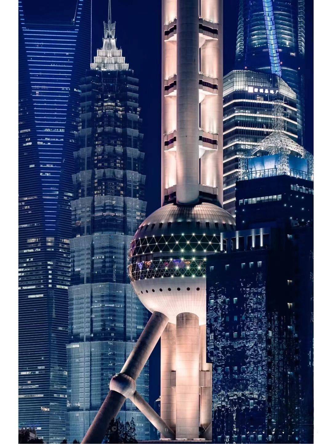 斯斯
