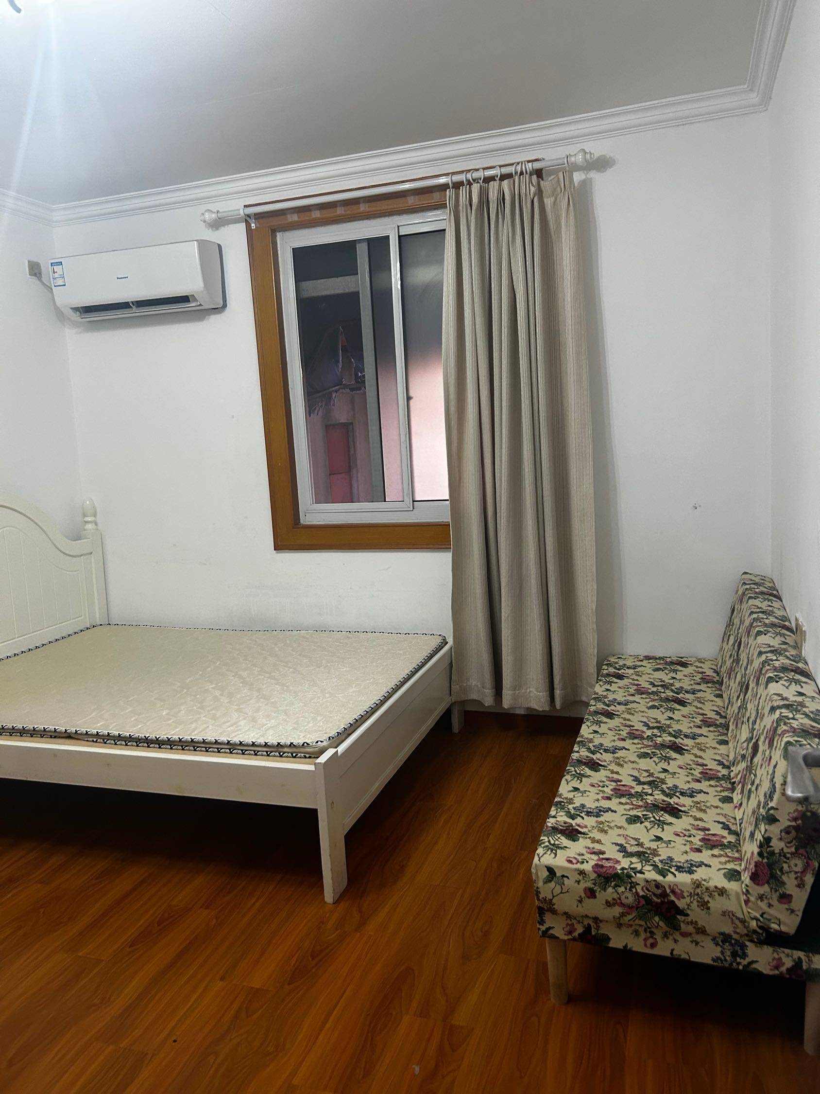 上海-虹口-生活配套完善,距离地铁近,通风好独立一室户,寵物友好,乾淨治愈,不限性別,市井煙火氣