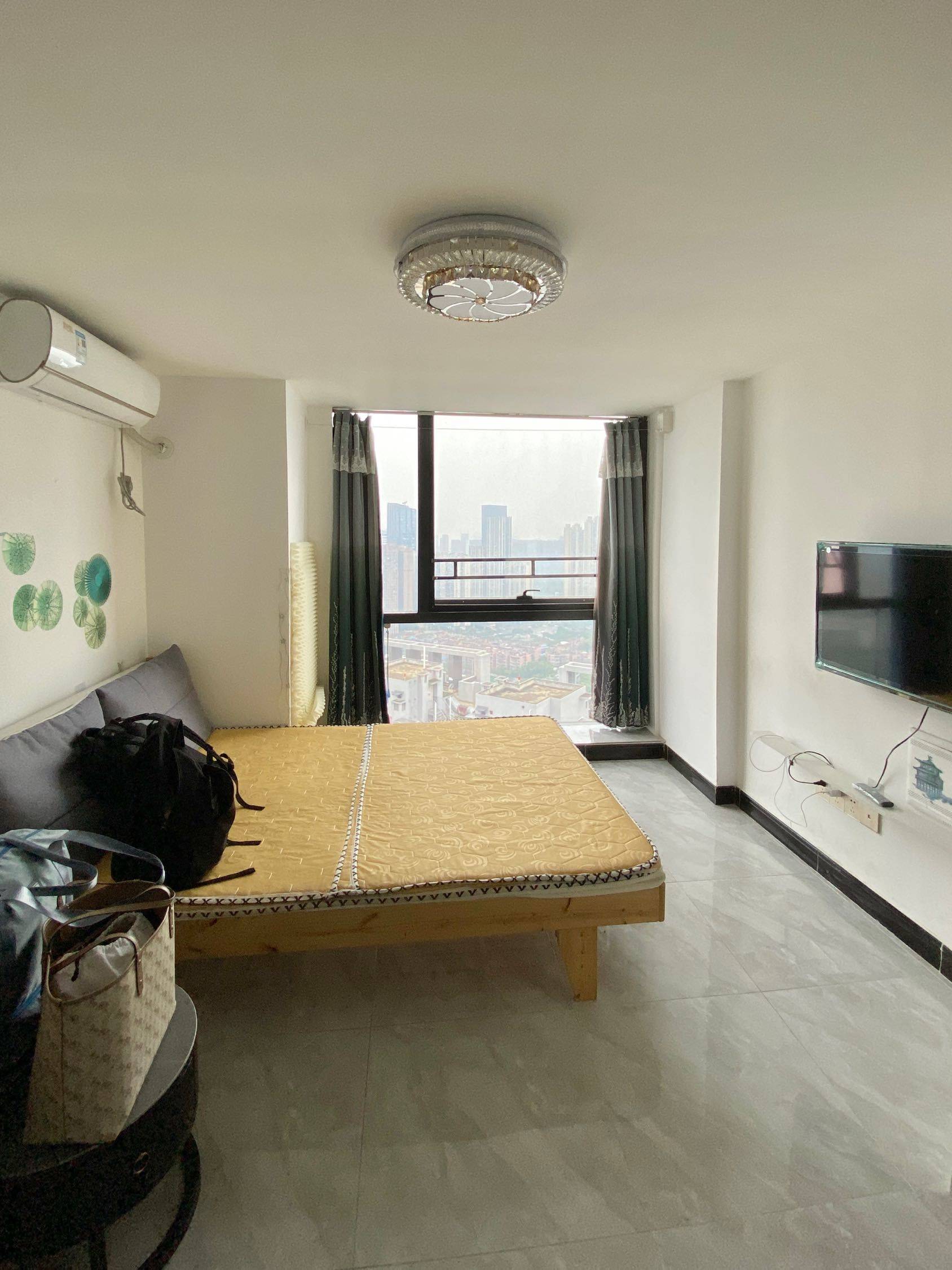Chengdu-Chenghua-Cozy Home,Clean&Comfy,No Gender Limit,Hustle & Bustle,“Friends”,Chilled