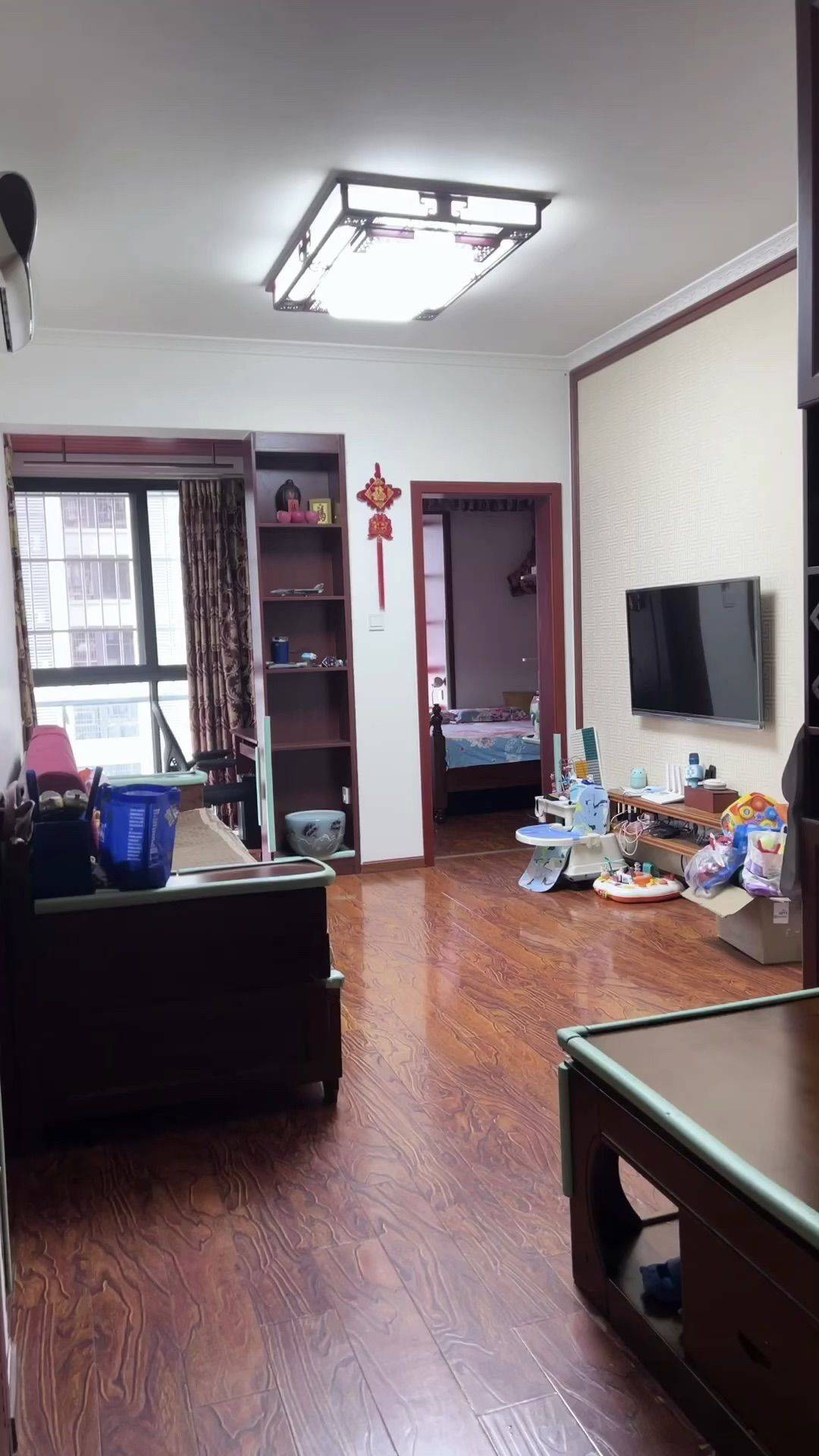 Chengdu-Jinniu-No Gender Limit,Hustle & Bustle,Pet Friendly