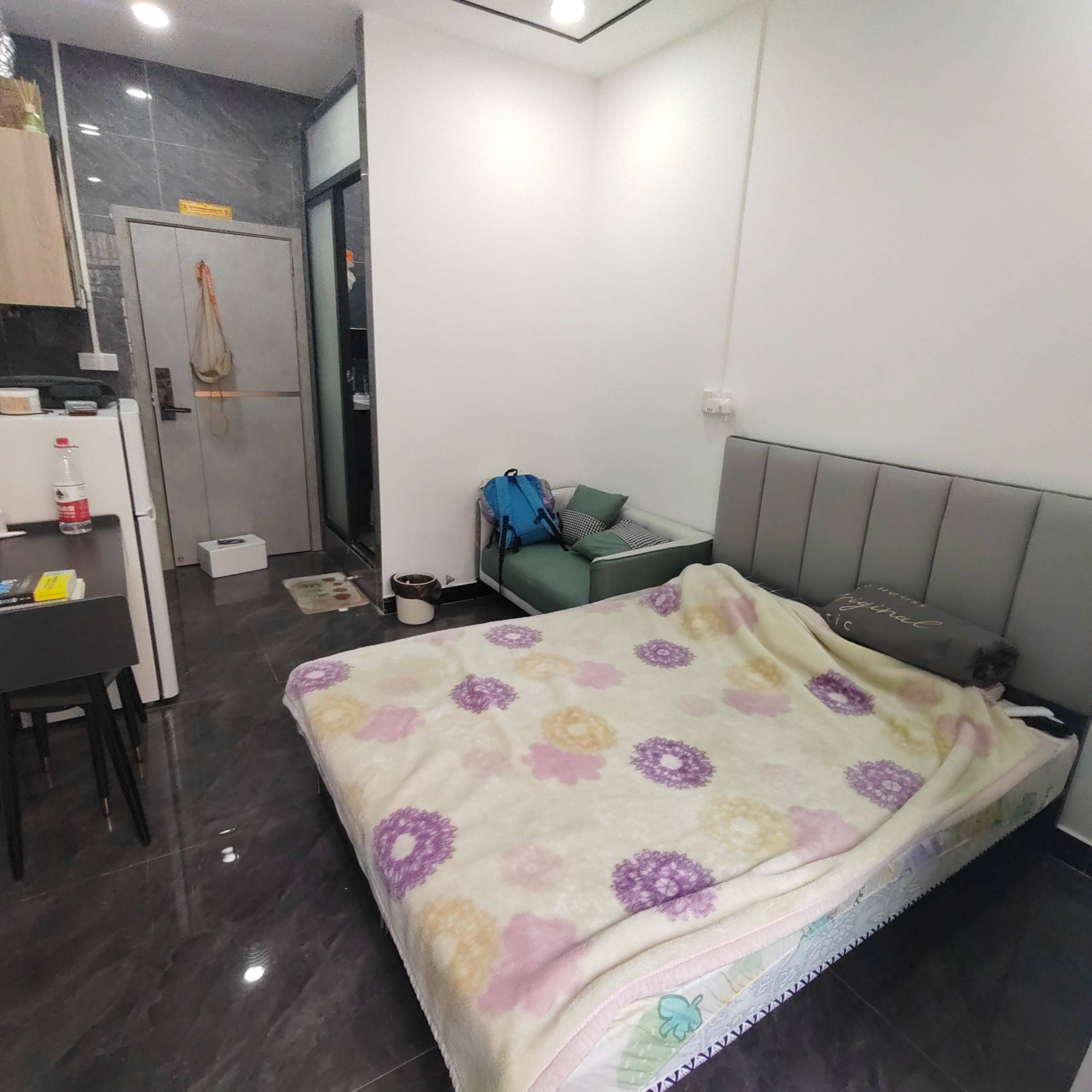 Guangzhou-Tianhe-Cozy Home,Clean&Comfy,No Gender Limit,Hustle & Bustle,“Friends”,Chilled