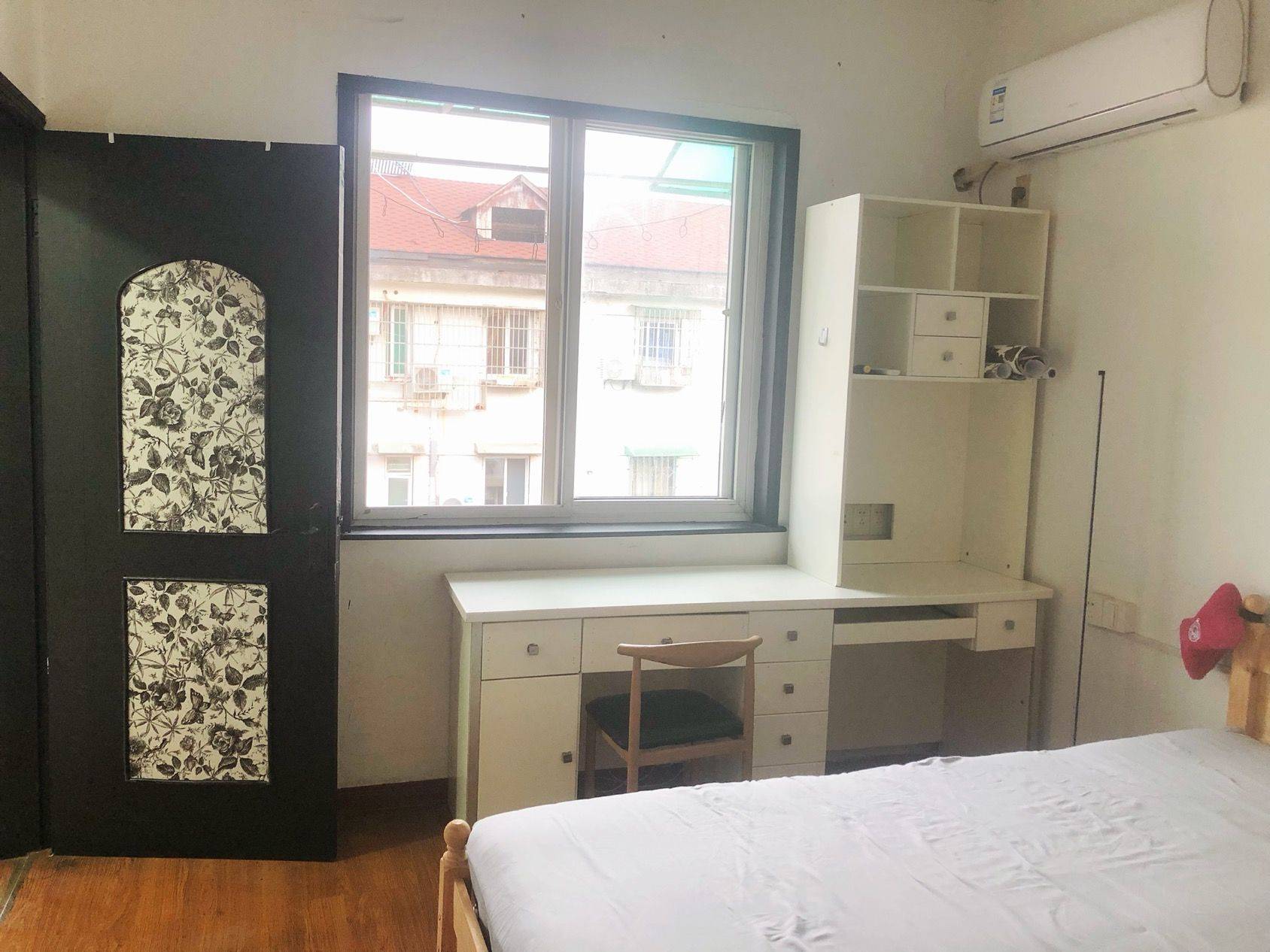 Hangzhou-Shangcheng-Cozy Home,Clean&Comfy,No Gender Limit,Hustle & Bustle,Chilled