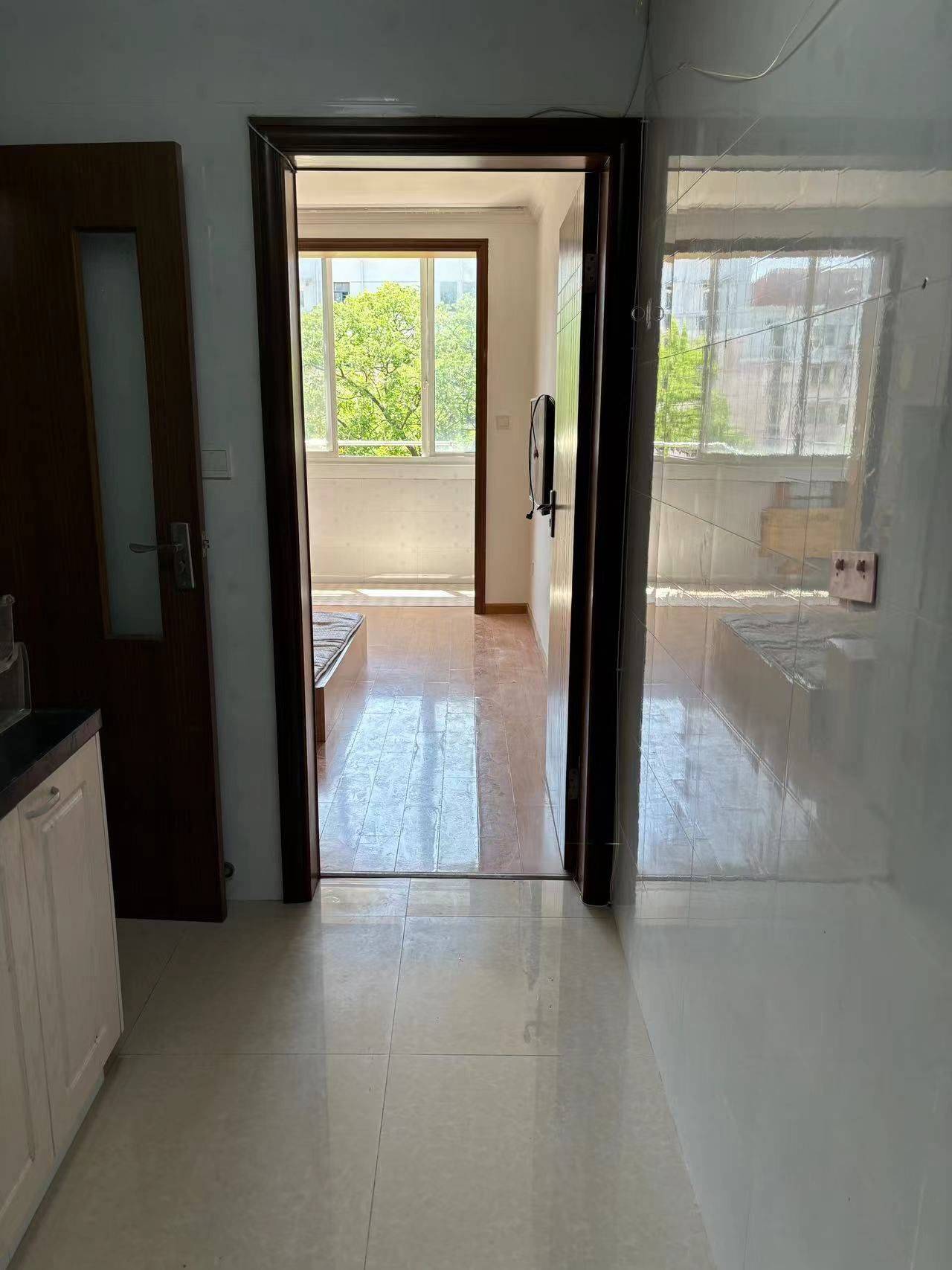 Shanghai-Pudong-300RMB/Night,Long term