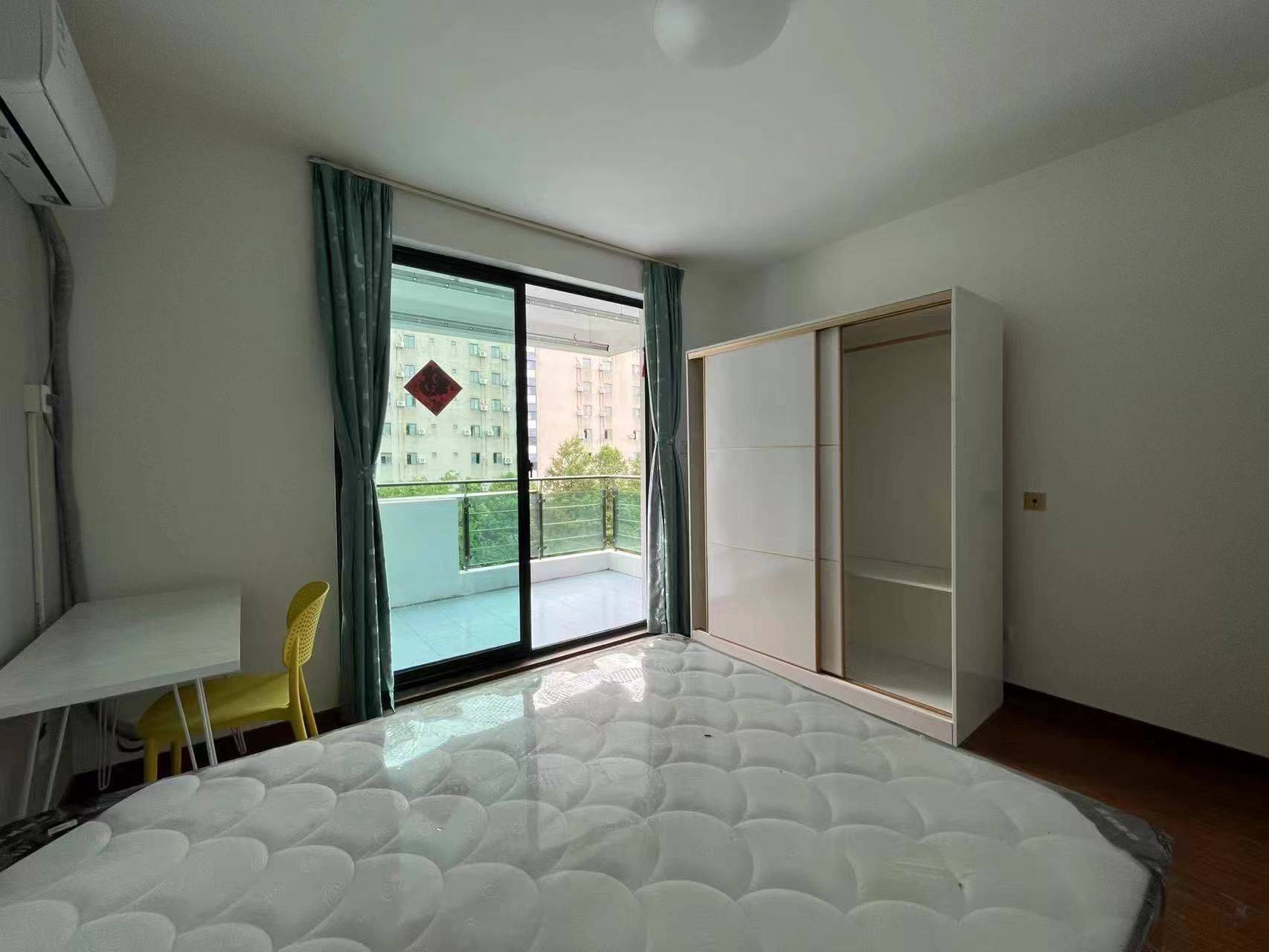 普陀 大华·颐和华城武威东路479弄