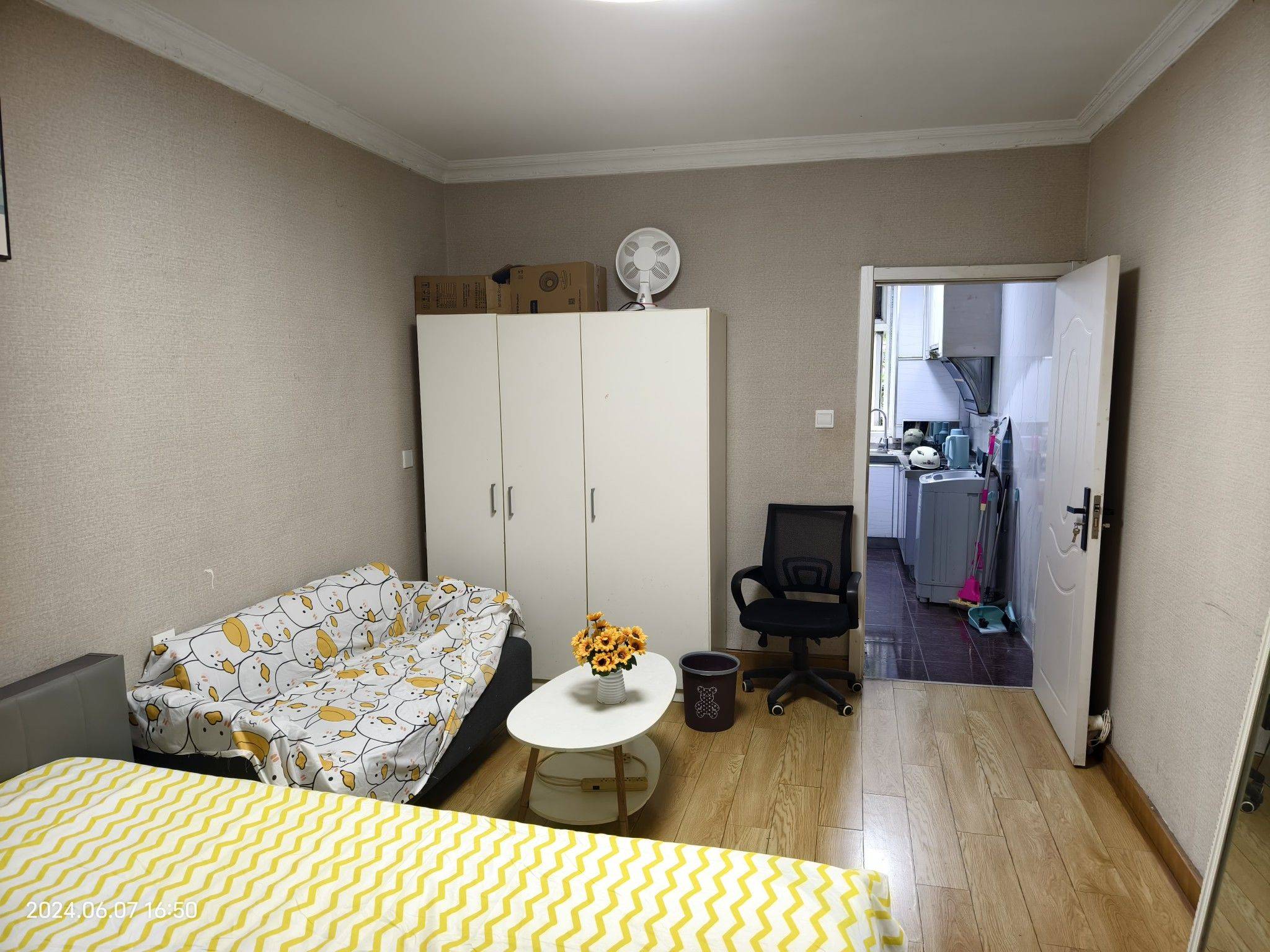 Shanghai-Jing‘An-Cozy Home,Clean&Comfy,No Gender Limit,Hustle & Bustle