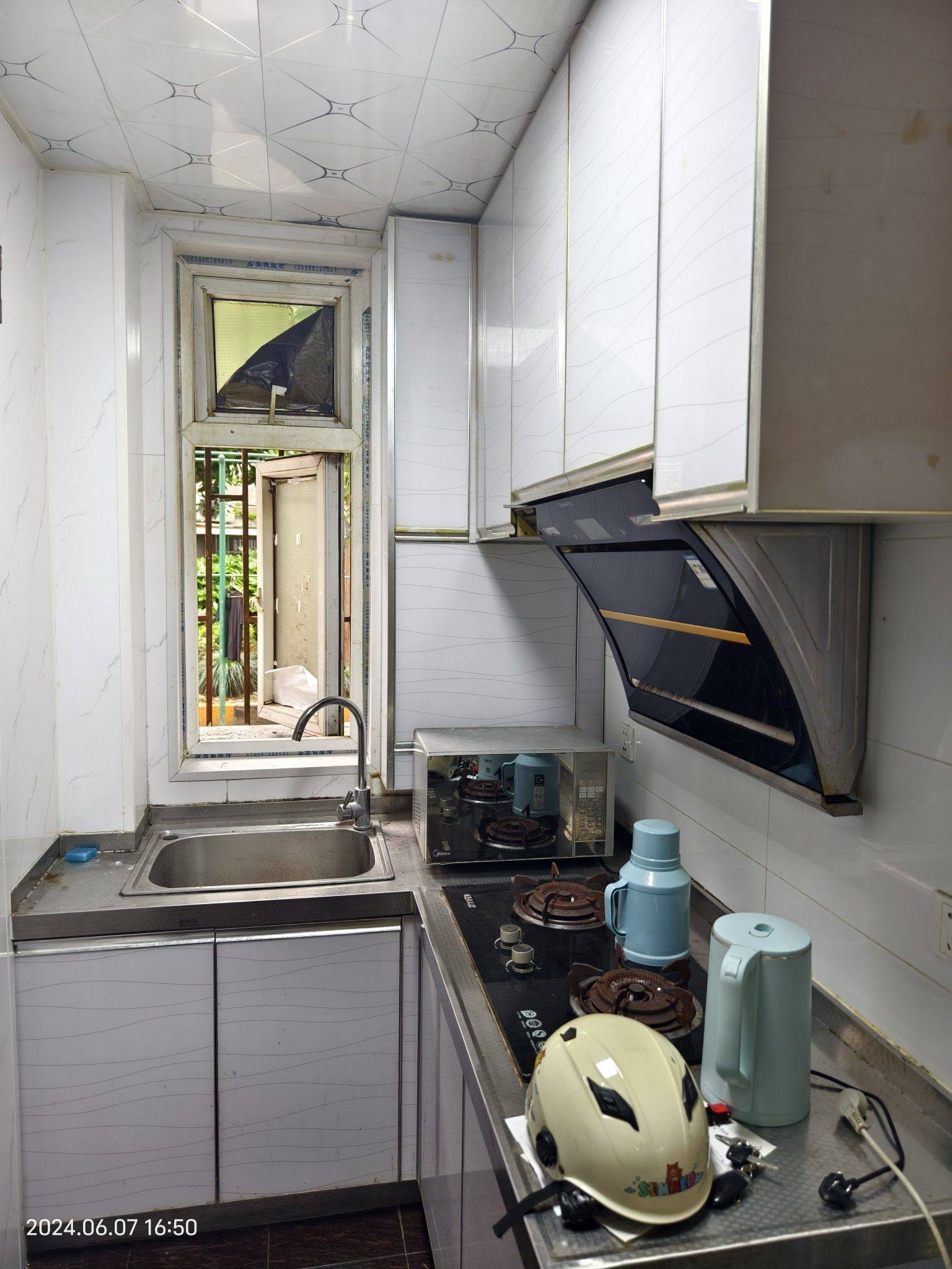 Shanghai-Jing‘An-Cozy Home,Clean&Comfy,No Gender Limit,Hustle & Bustle