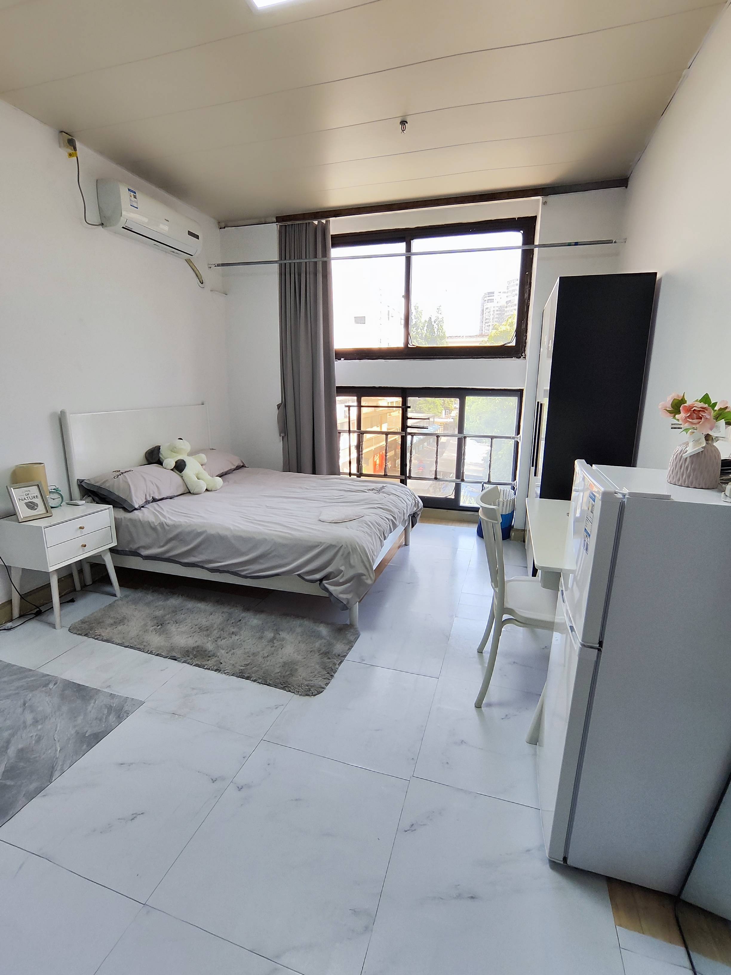 Shanghai-Jing‘An-Cozy Home,Clean&Comfy,No Gender Limit