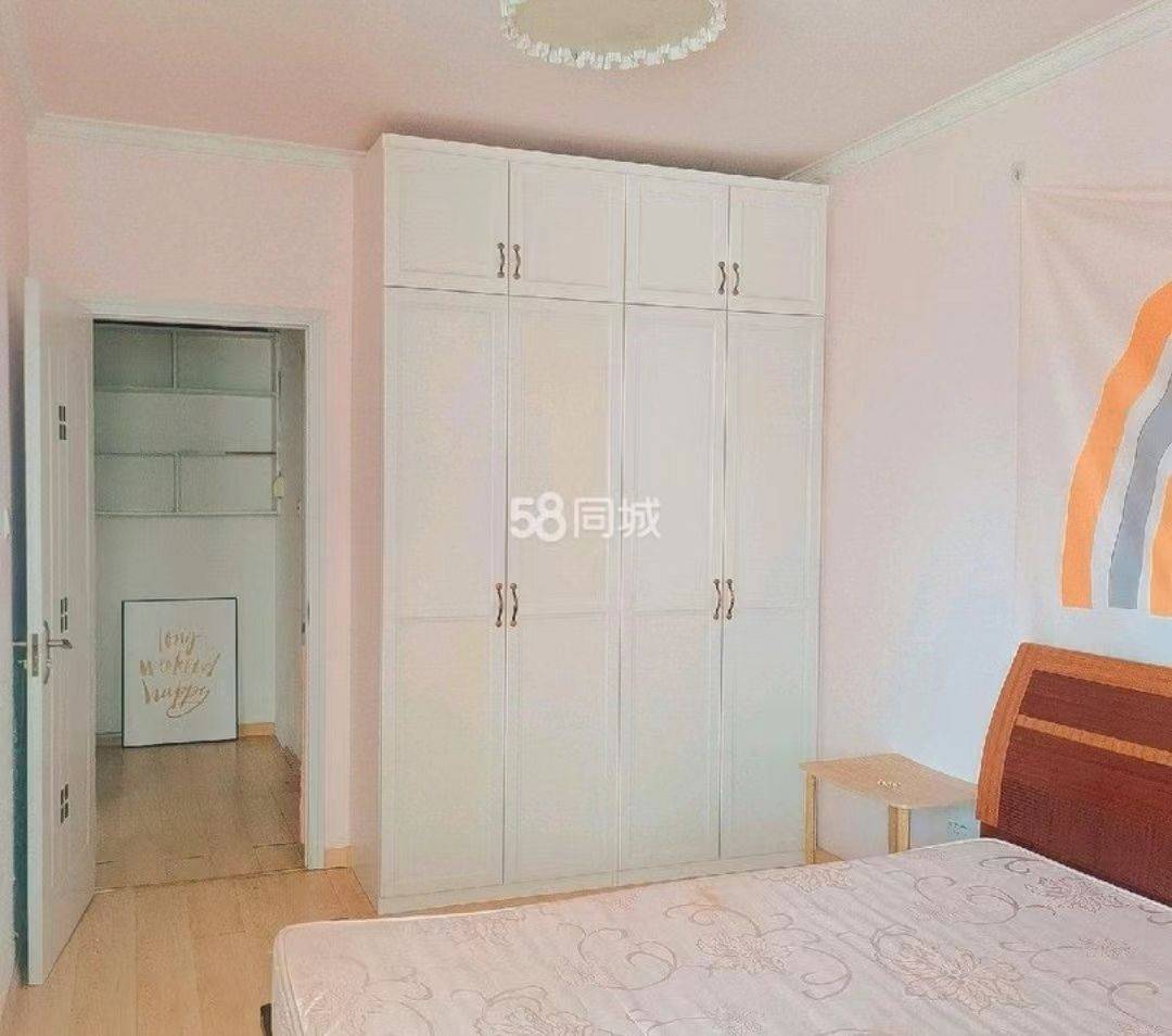 Qingdao-Huangdao-Cozy Home,Clean&Comfy,No Gender Limit,Hustle & Bustle,Pet Friendly