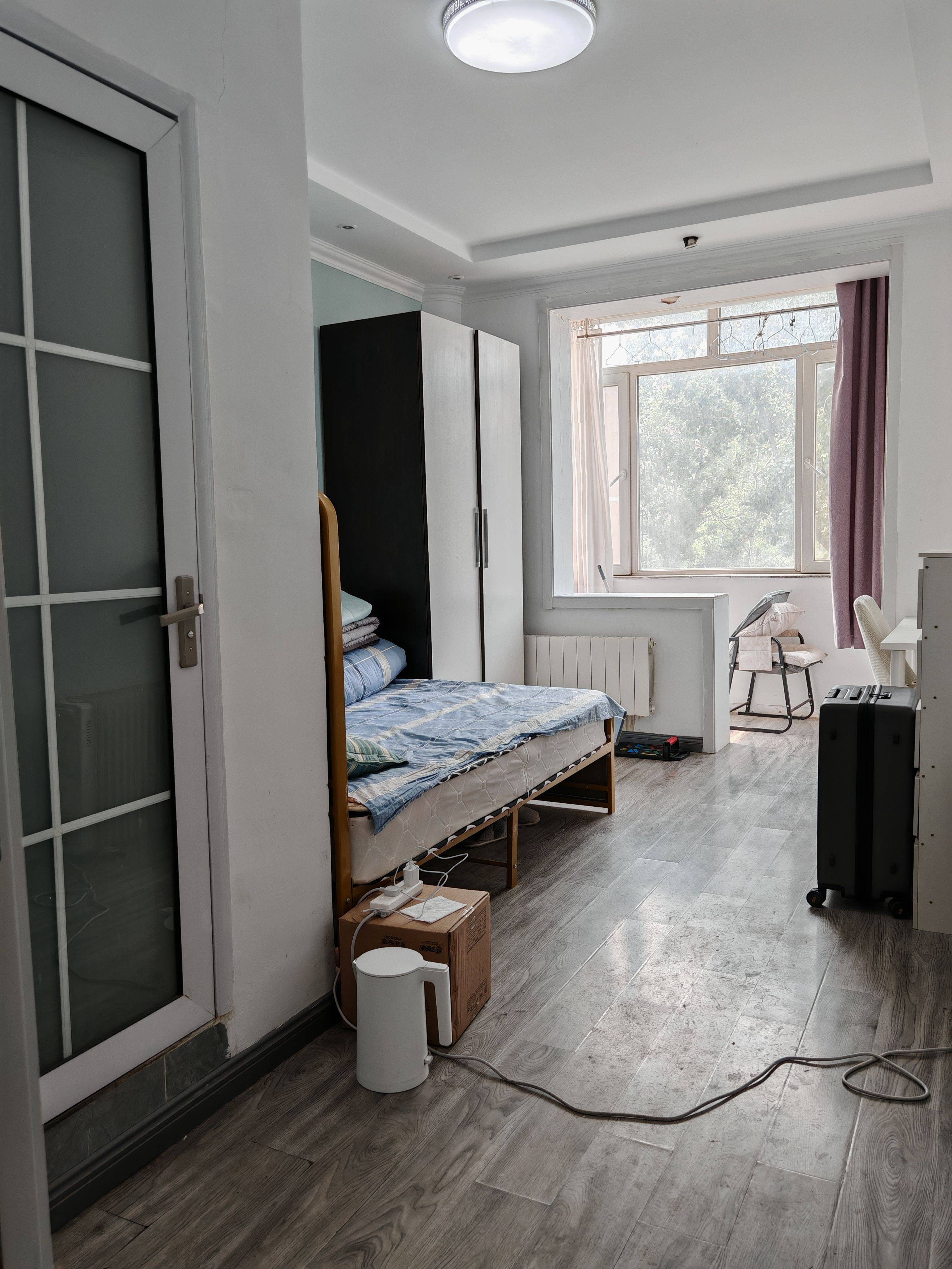 Beijing-Chaoyang-🏠,👯‍♀️,Line 7/10/14,Long & Short Term,Shared Apartment,LGBTQ Friendly