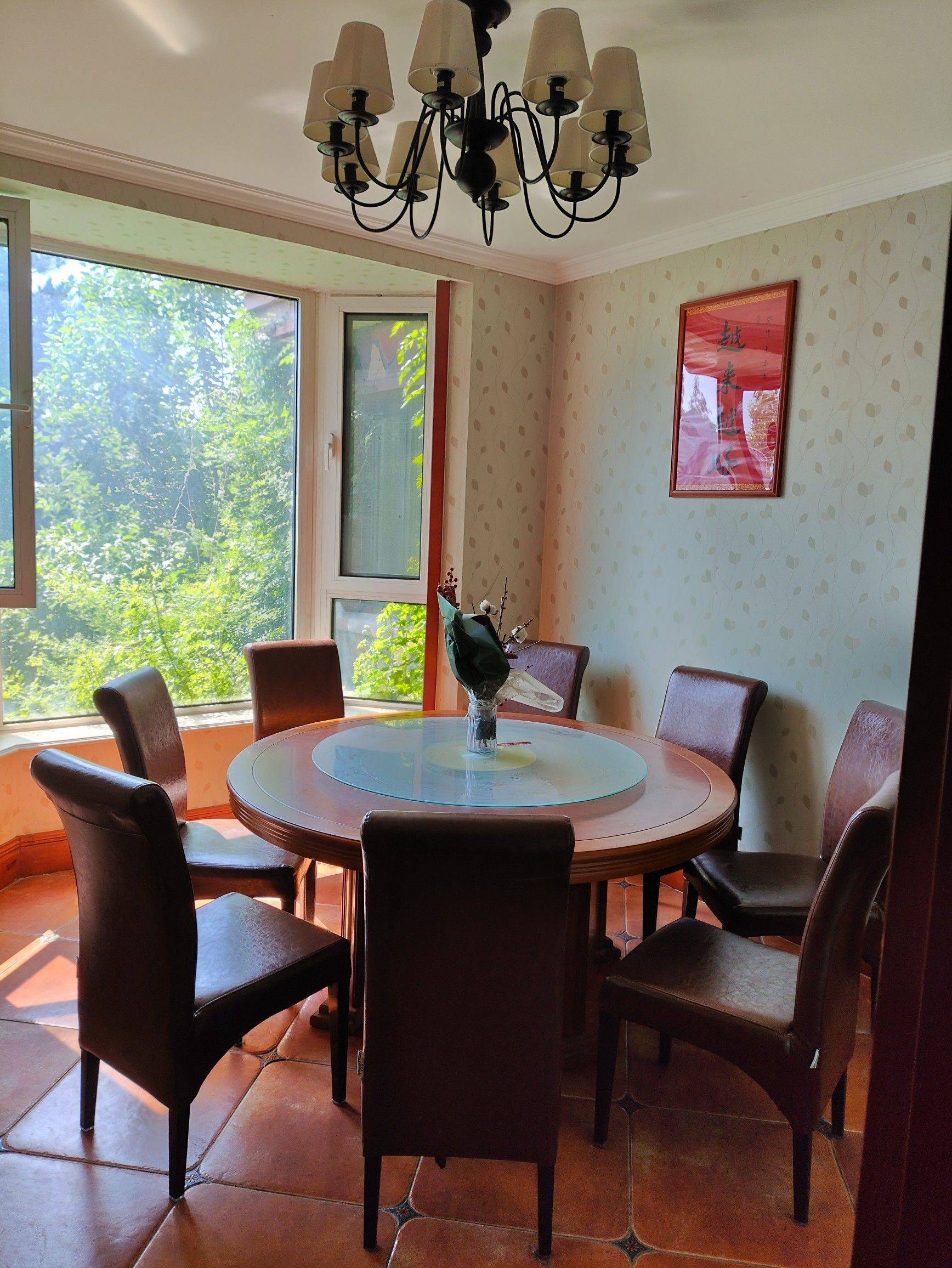 Beijing-Shunyi-1000RMB/Night,Cozy Home,Clean&Comfy,No Gender Limit,Hustle & Bustle,“Friends”,Chilled,LGBTQ Friendly,Pet Friendly