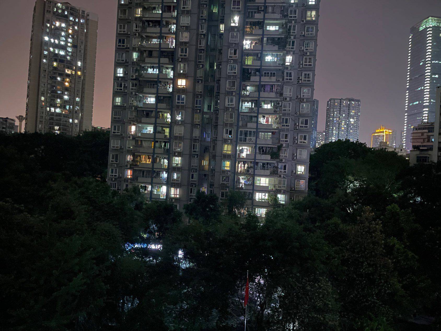 Chongqing-Yuzhong-No Gender Limit,Hustle & Bustle