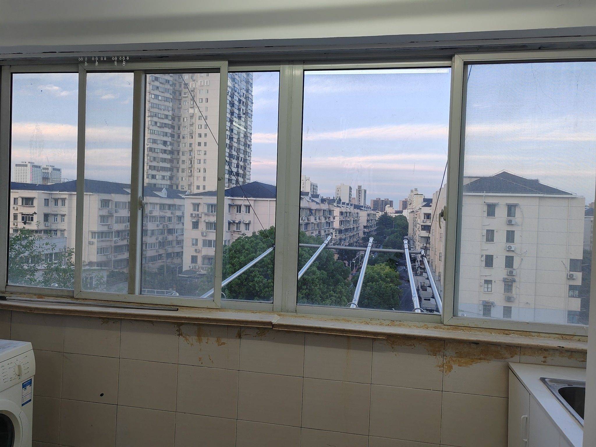 Shanghai-Pudong-Cozy Home,Clean&Comfy,No Gender Limit,Hustle & Bustle,“Friends”,Chilled