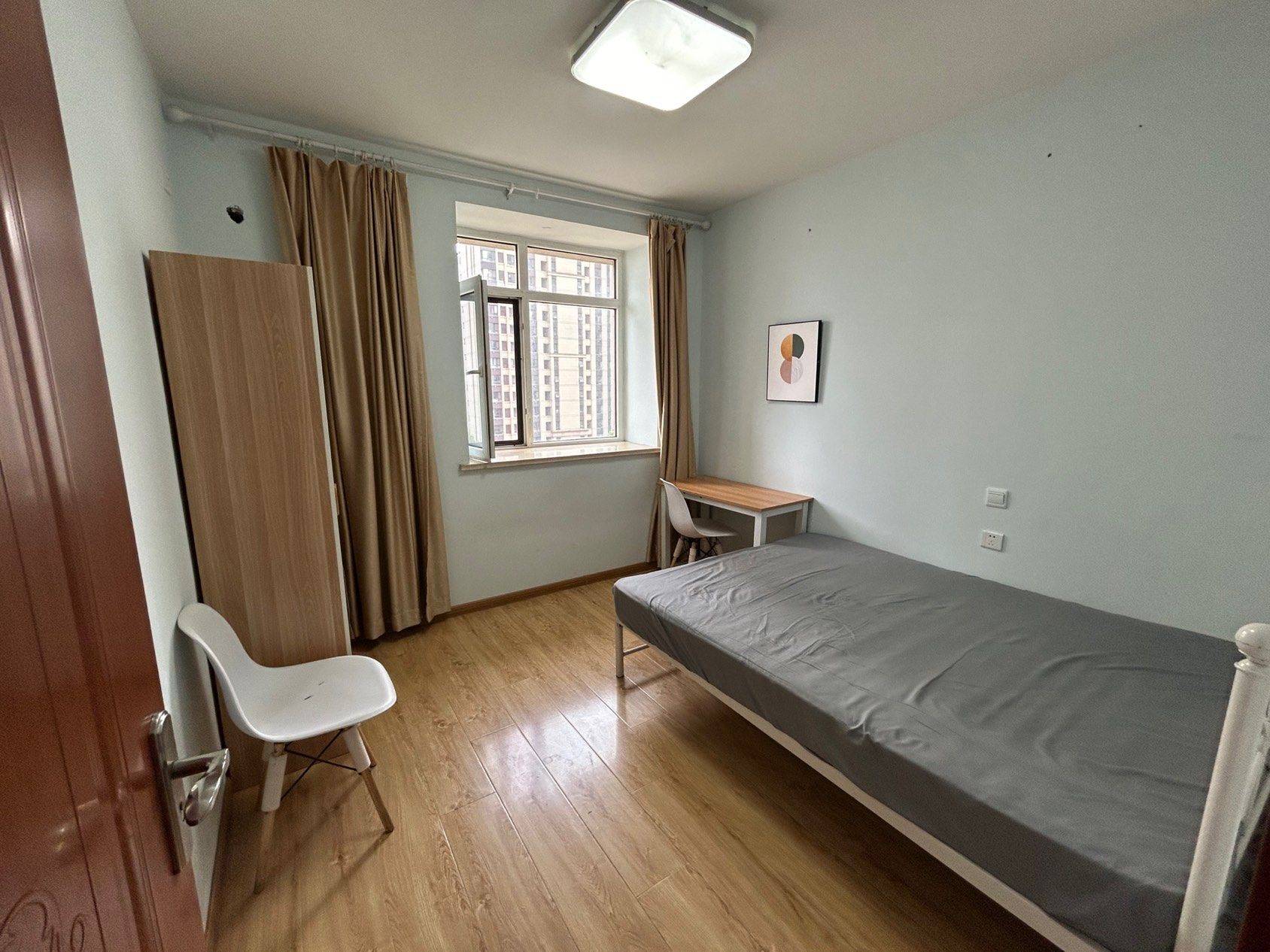 Qingdao-Shibei-Cozy Home,Clean&Comfy,No Gender Limit,Hustle & Bustle