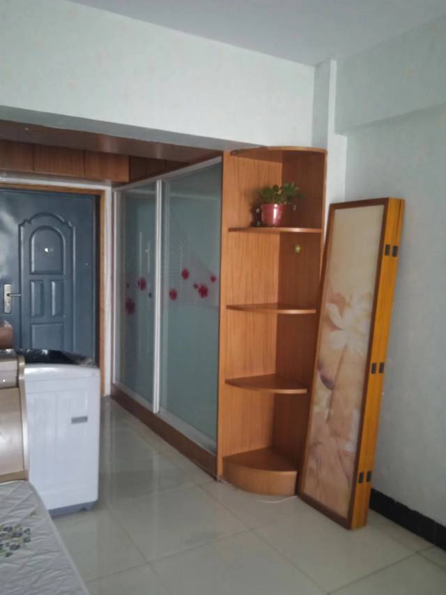 Zhengzhou-Guancheng-Cozy Home,Clean&Comfy,No Gender Limit,Hustle & Bustle