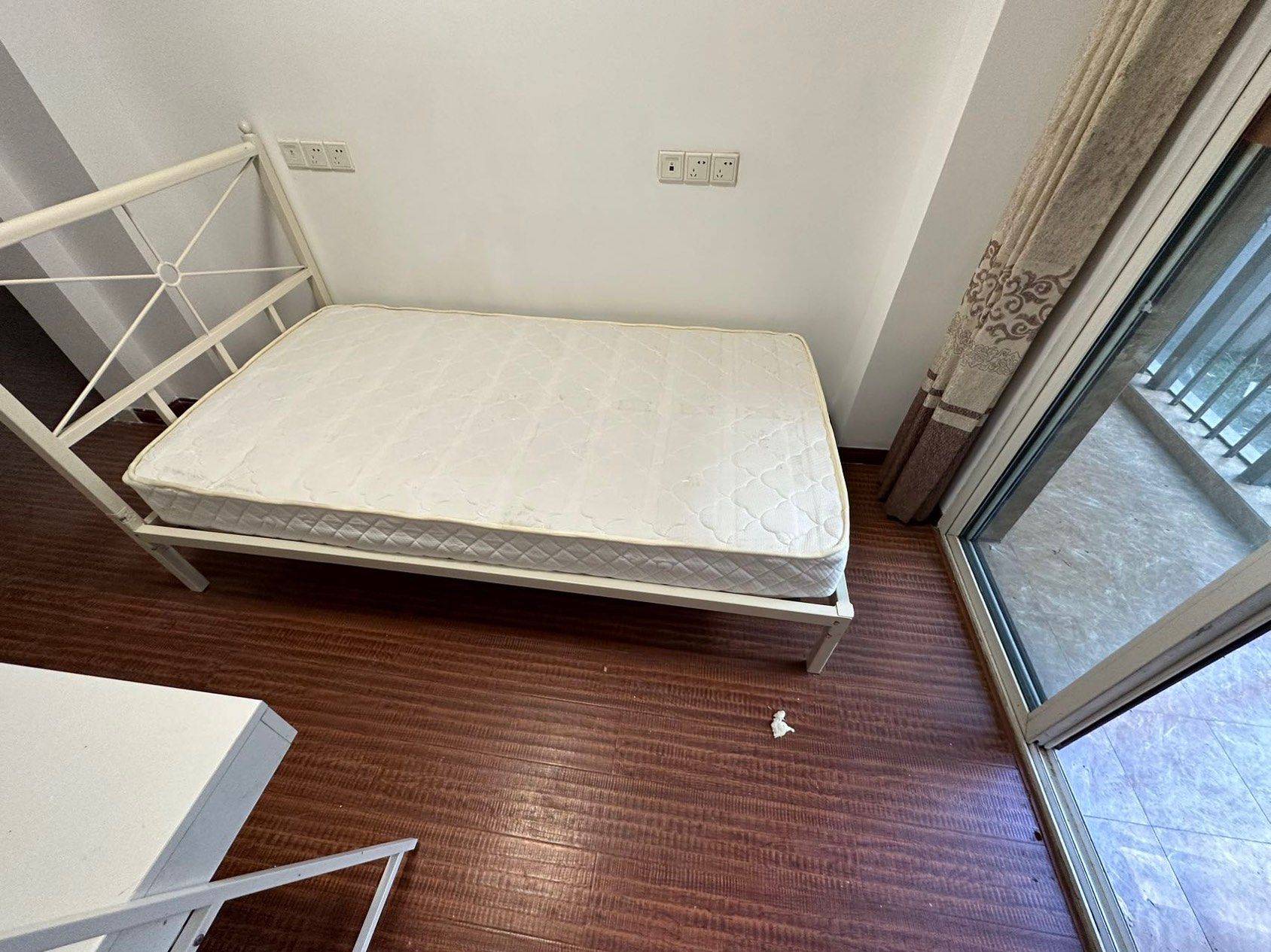 Wuhan-Jiangxia-Cozy Home,Clean&Comfy,No Gender Limit,Hustle & Bustle,Pet Friendly