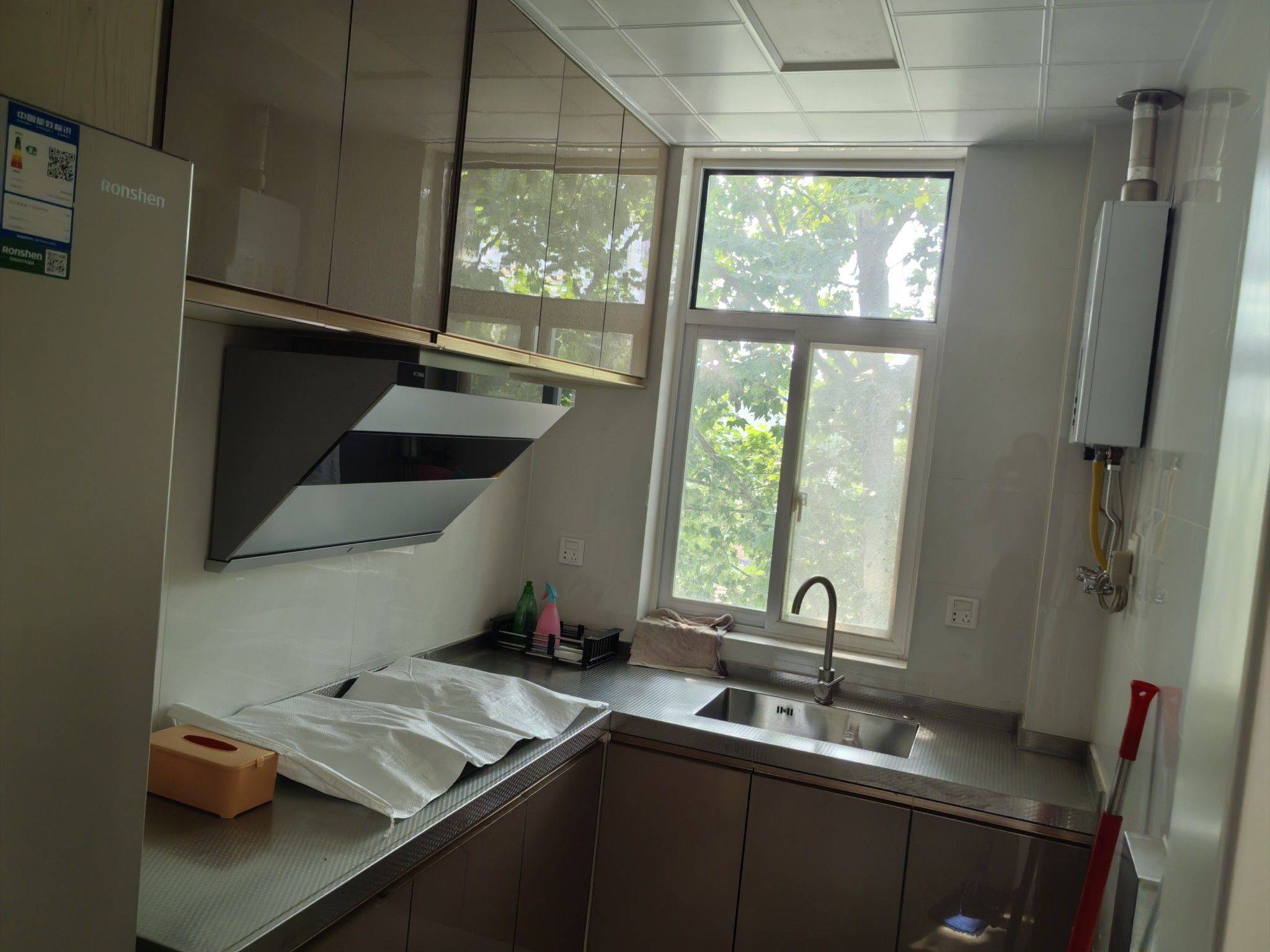 Nanjing-Yuhuatai-Cozy Home,Clean&Comfy,No Gender Limit,Hustle & Bustle