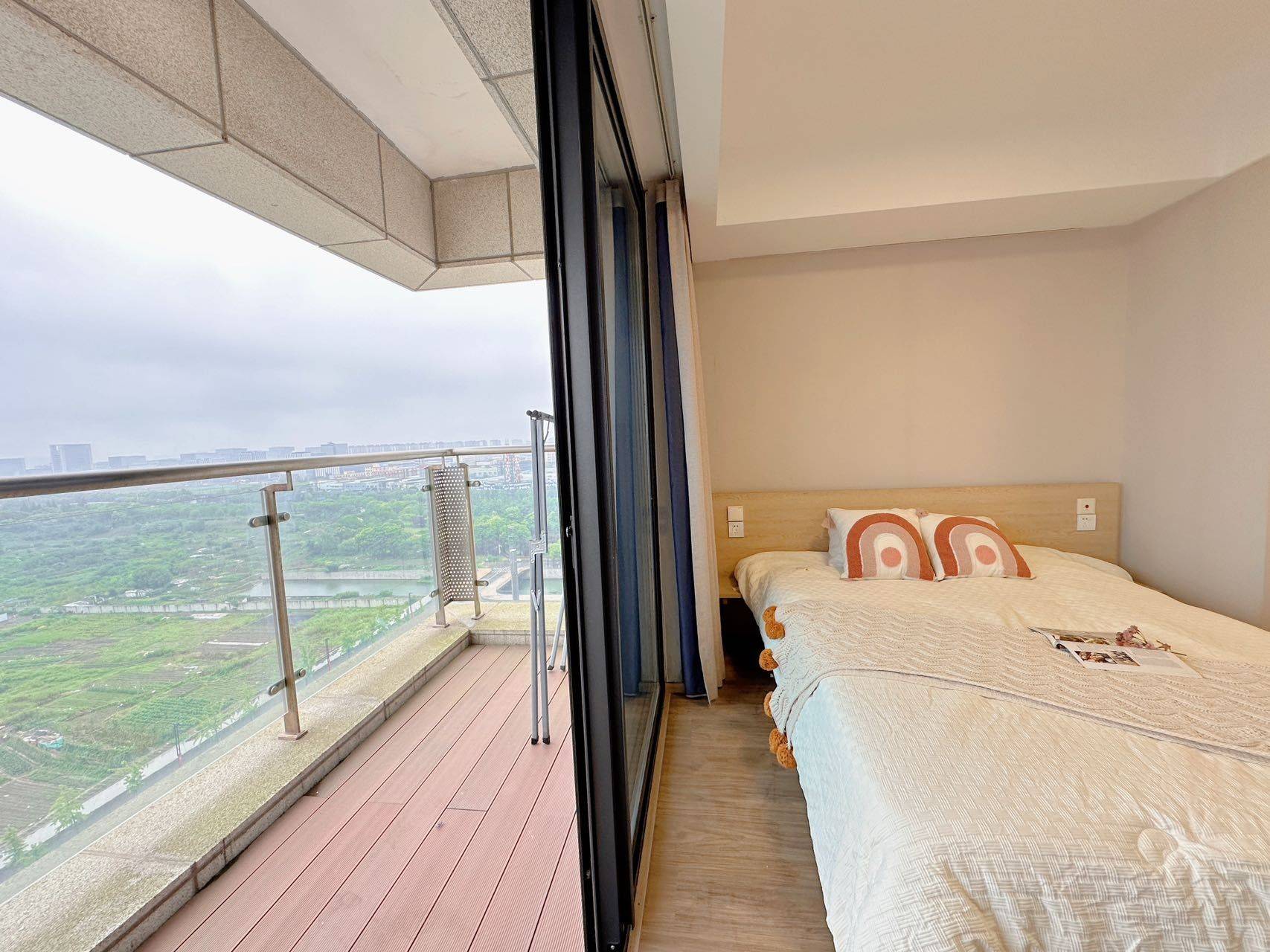 上海-浦東-自有产权住房直租,一室一厅一厨一卫一阳台,整套一户室出租
