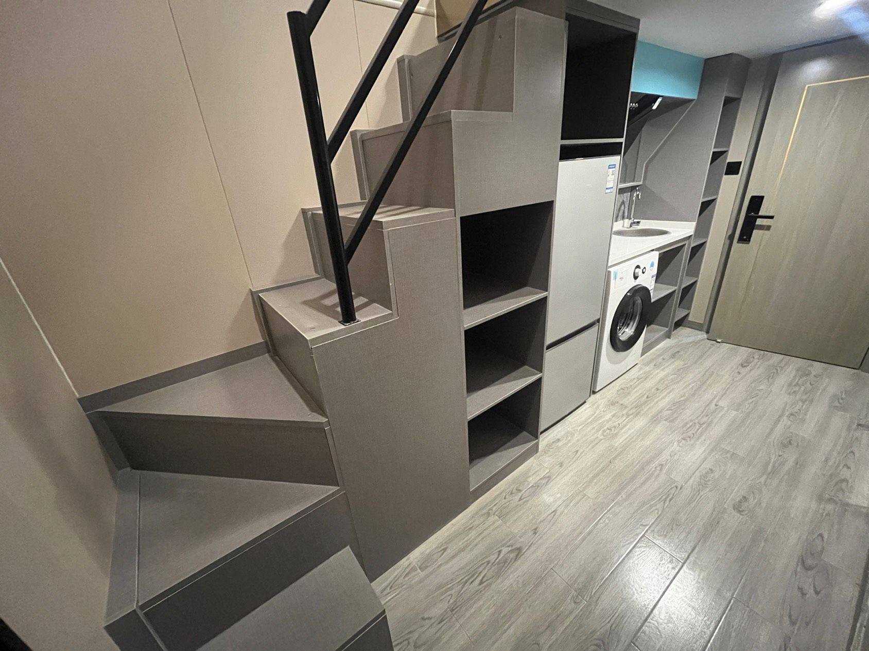 虹口 四平路(地铁站)