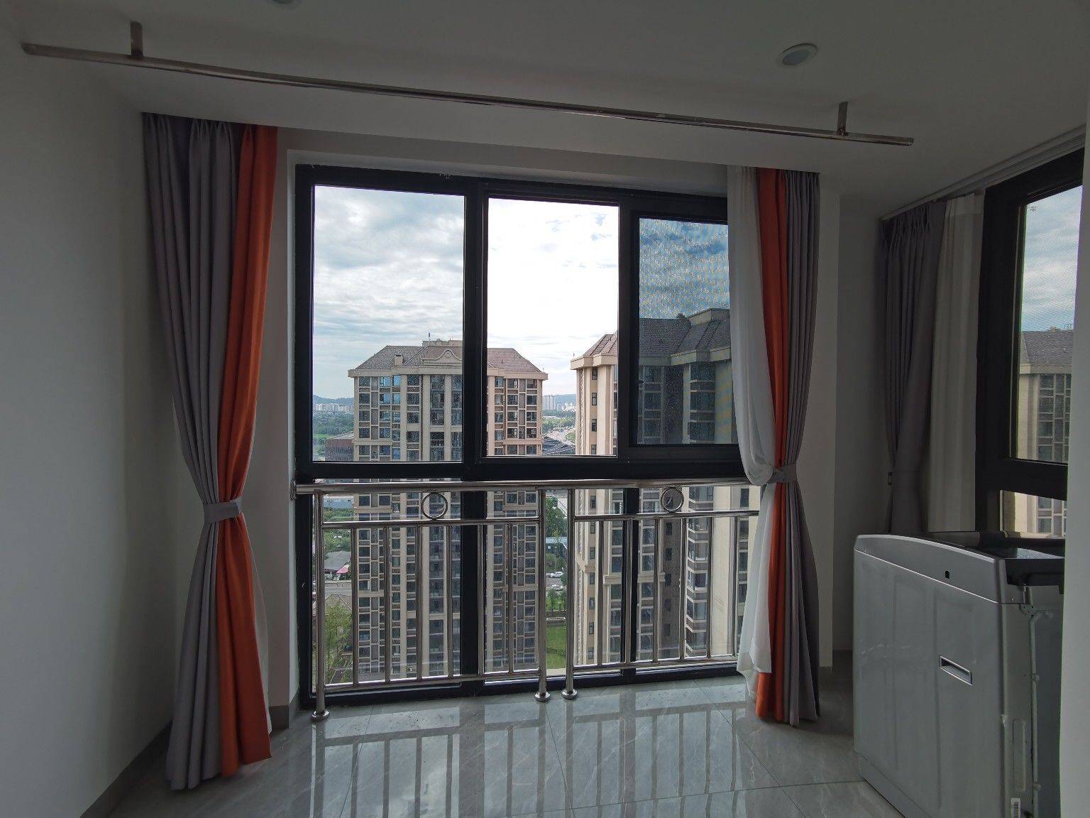 Chengdu-Tianfu-Cozy Home,Clean&Comfy,No Gender Limit,Hustle & Bustle,“Friends”,Chilled,Pet Friendly