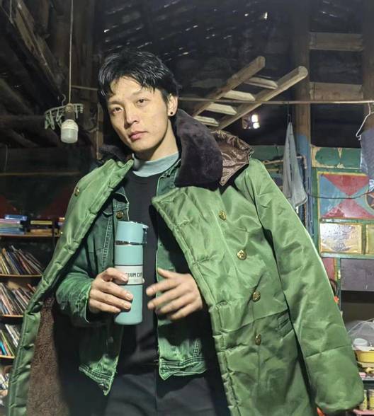 在大凉山支教的上海人