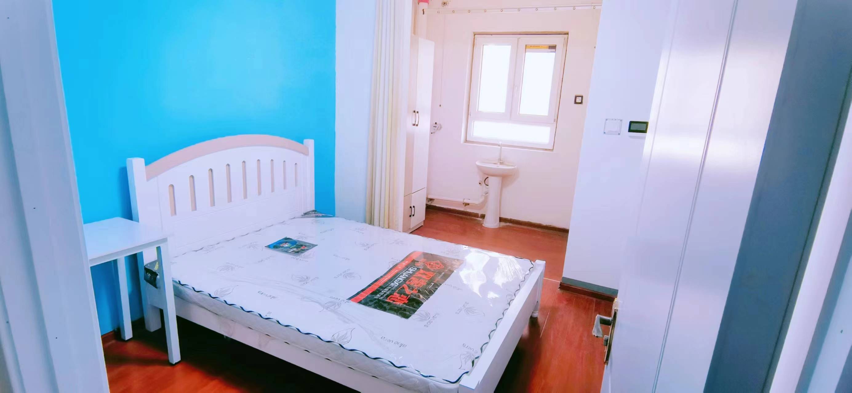 Jinan-Licheng-Cozy Home,Clean&Comfy,No Gender Limit,Hustle & Bustle,“Friends”,Chilled,LGBTQ Friendly,Pet Friendly