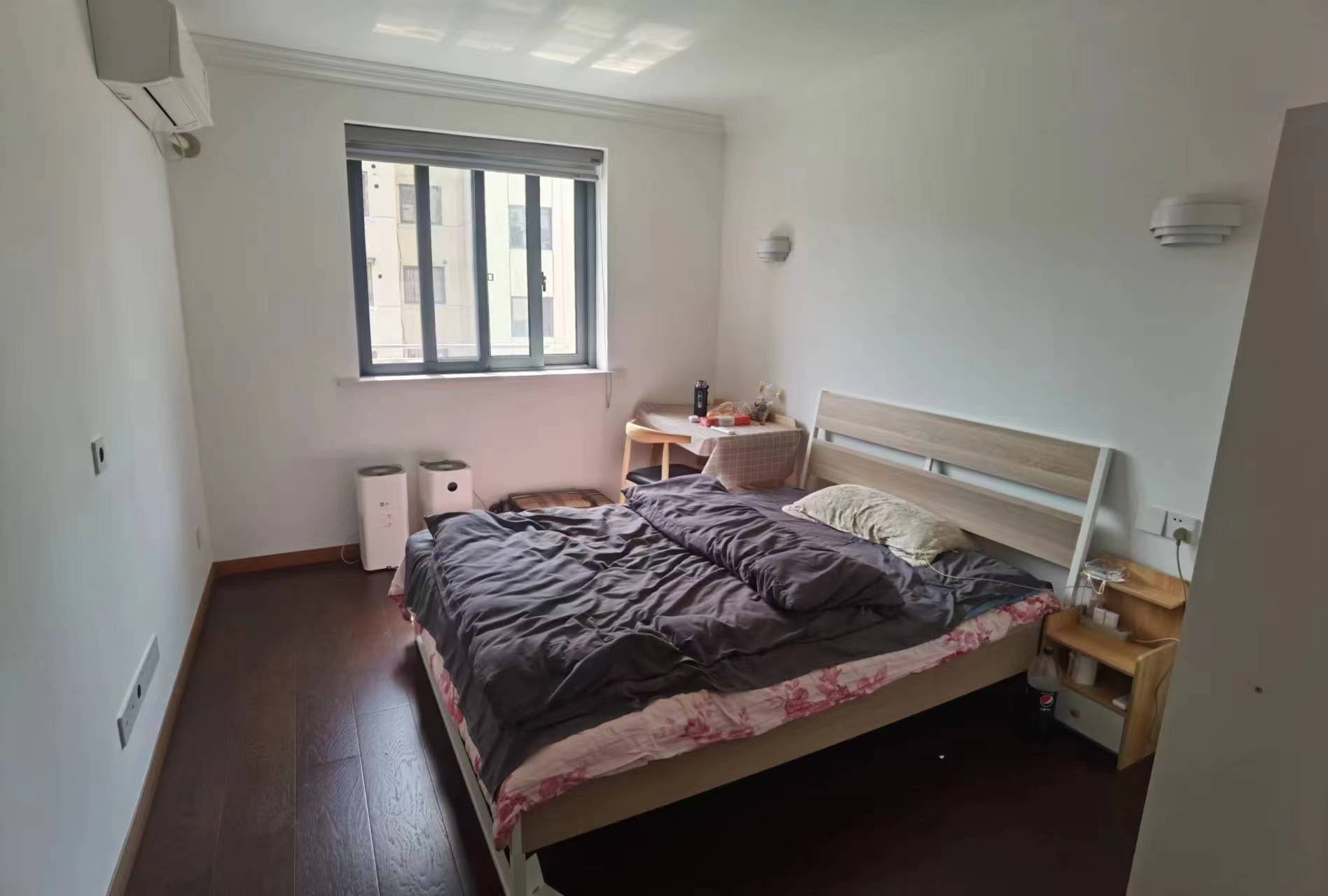 Shanghai-Pudong-Cozy Home,Clean&Comfy,No Gender Limit,Hustle & Bustle,“Friends”,Chilled
