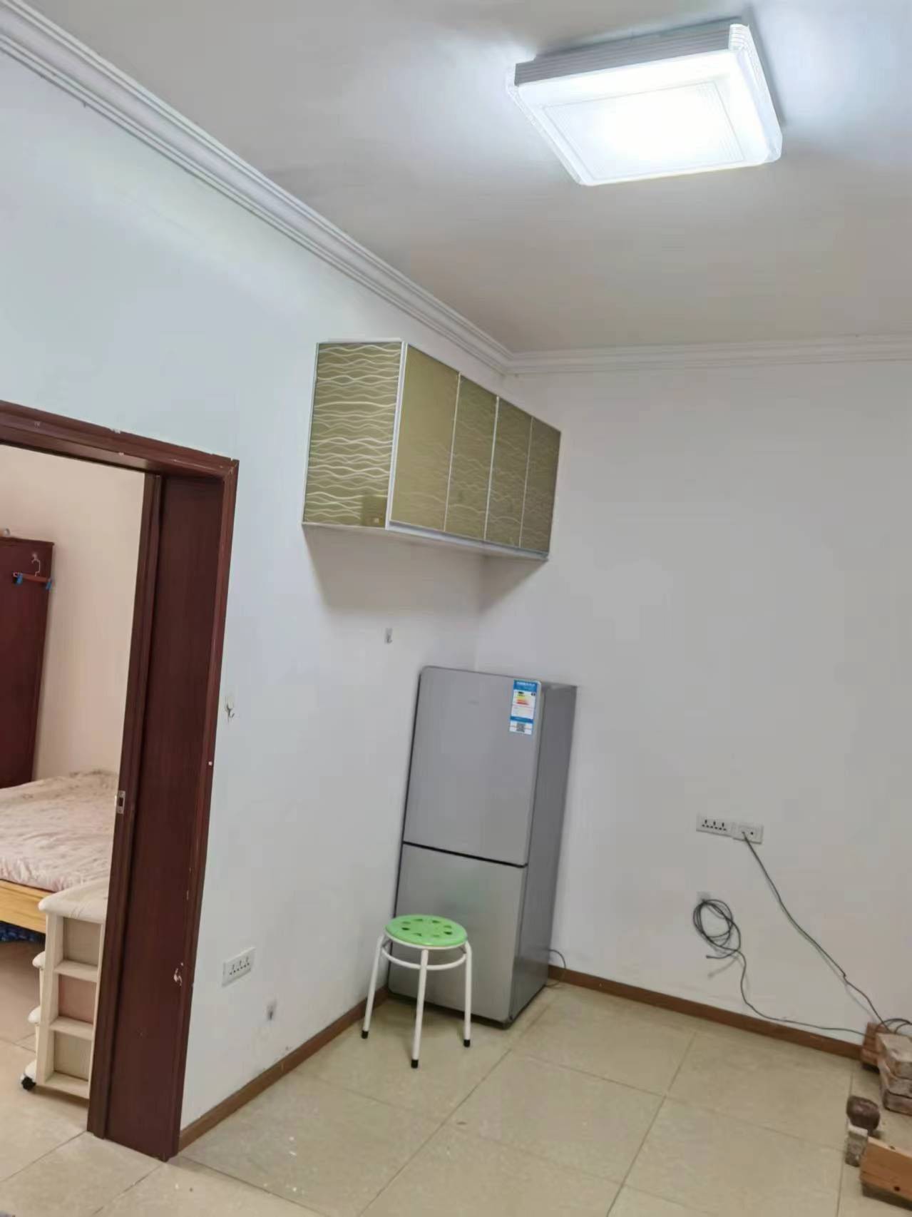 Wuhan-Wuchang-Clean&Comfy,No Gender Limit