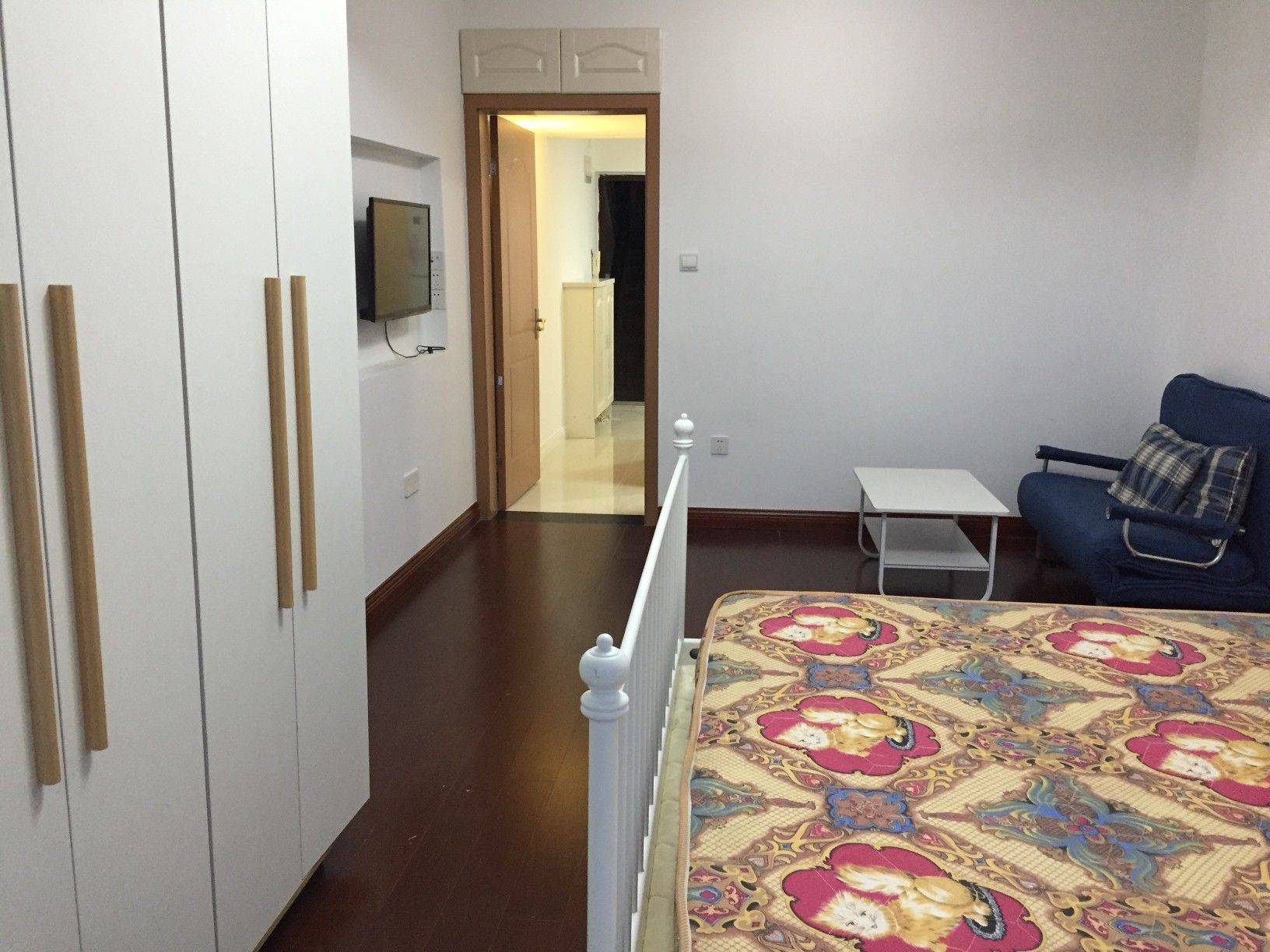 Shanghai-Pudong-Cozy Home,Clean&Comfy,No Gender Limit,Hustle & Bustle,“Friends”,Chilled