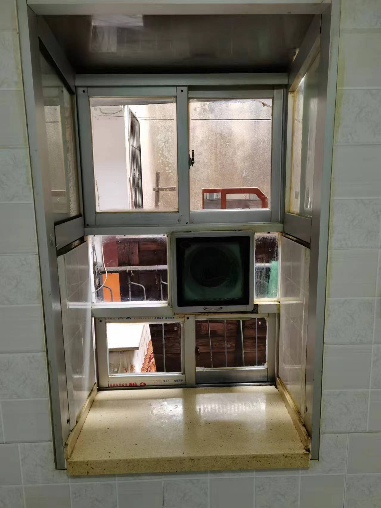 Wuhan-Wuchang-Clean&Comfy,No Gender Limit